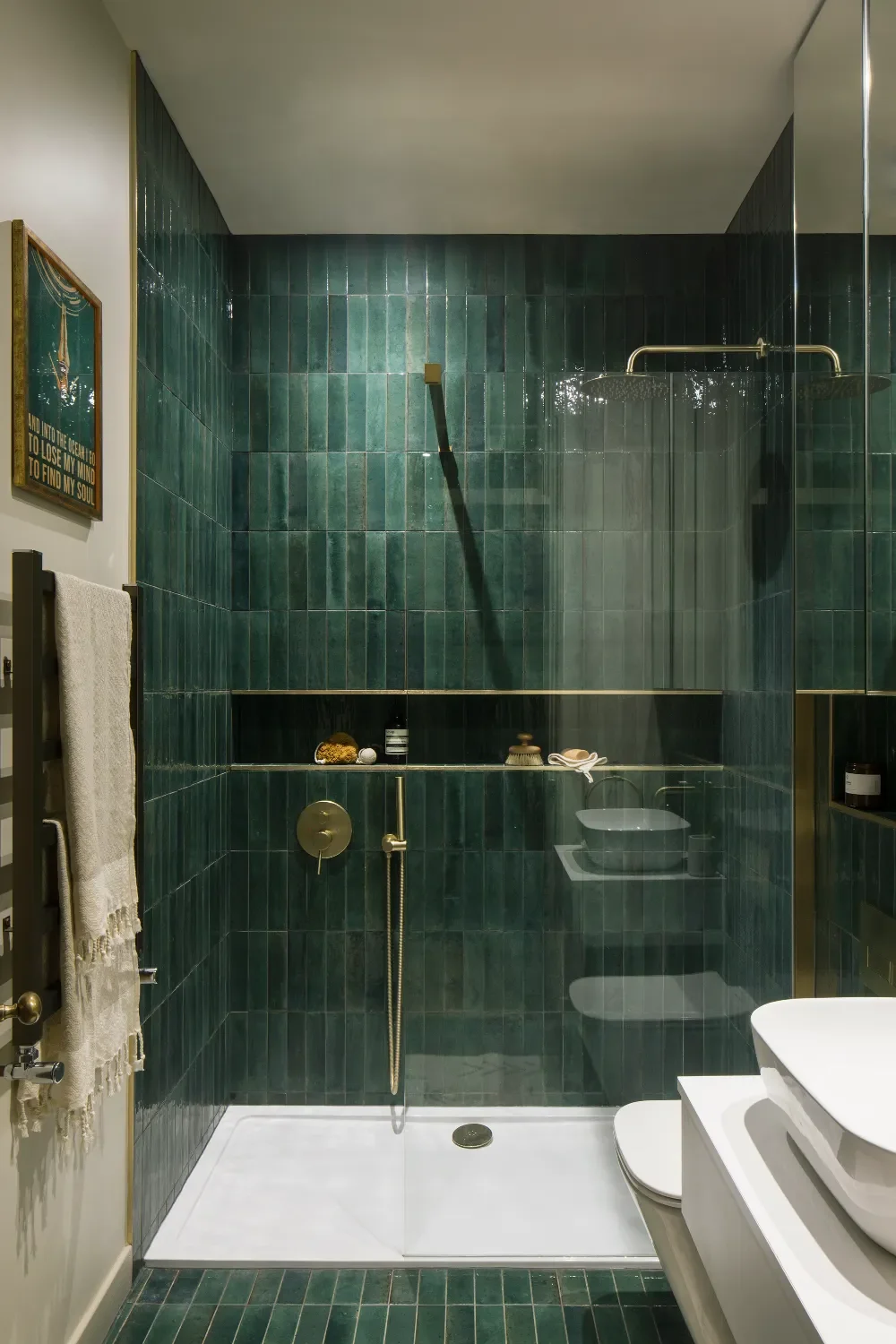green-tile-shower-room-interior-design-kent-michelle-shakallis.webp