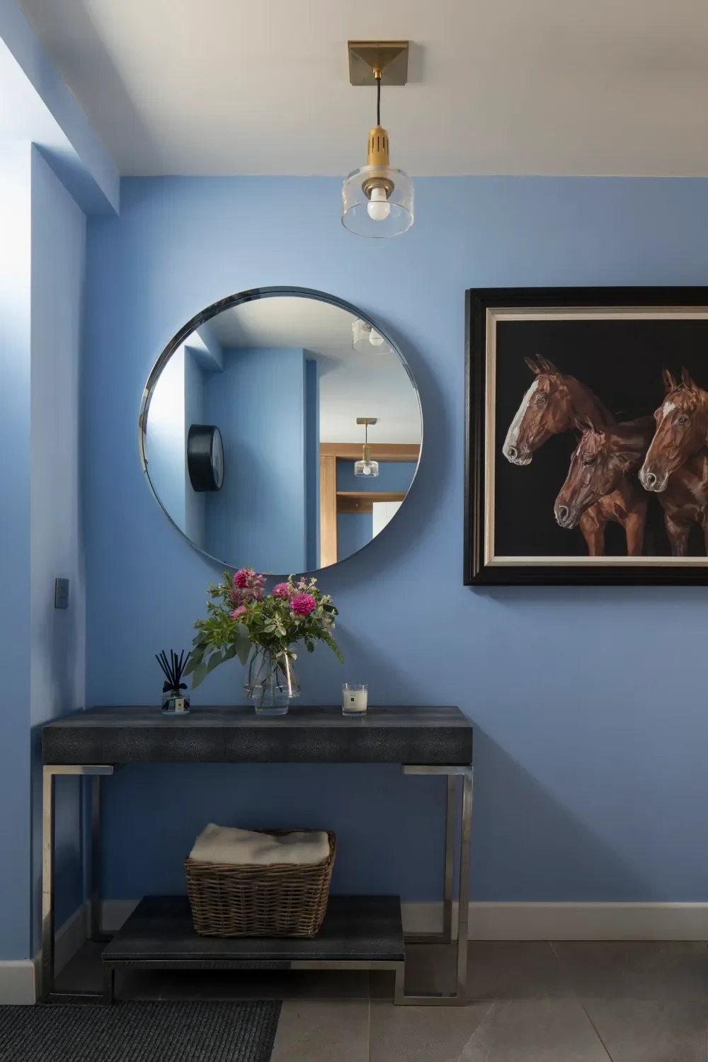entryway-console-table Kent Michelle Shakallis Interiors.webp