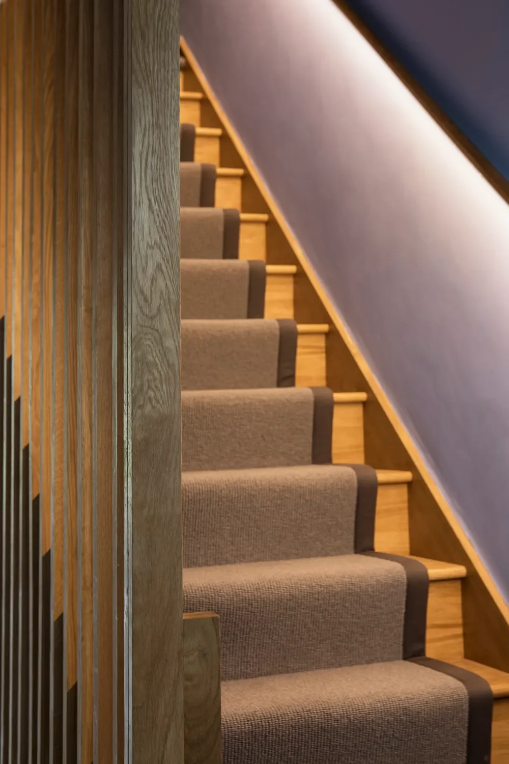 stairs-with-lighitng.webp