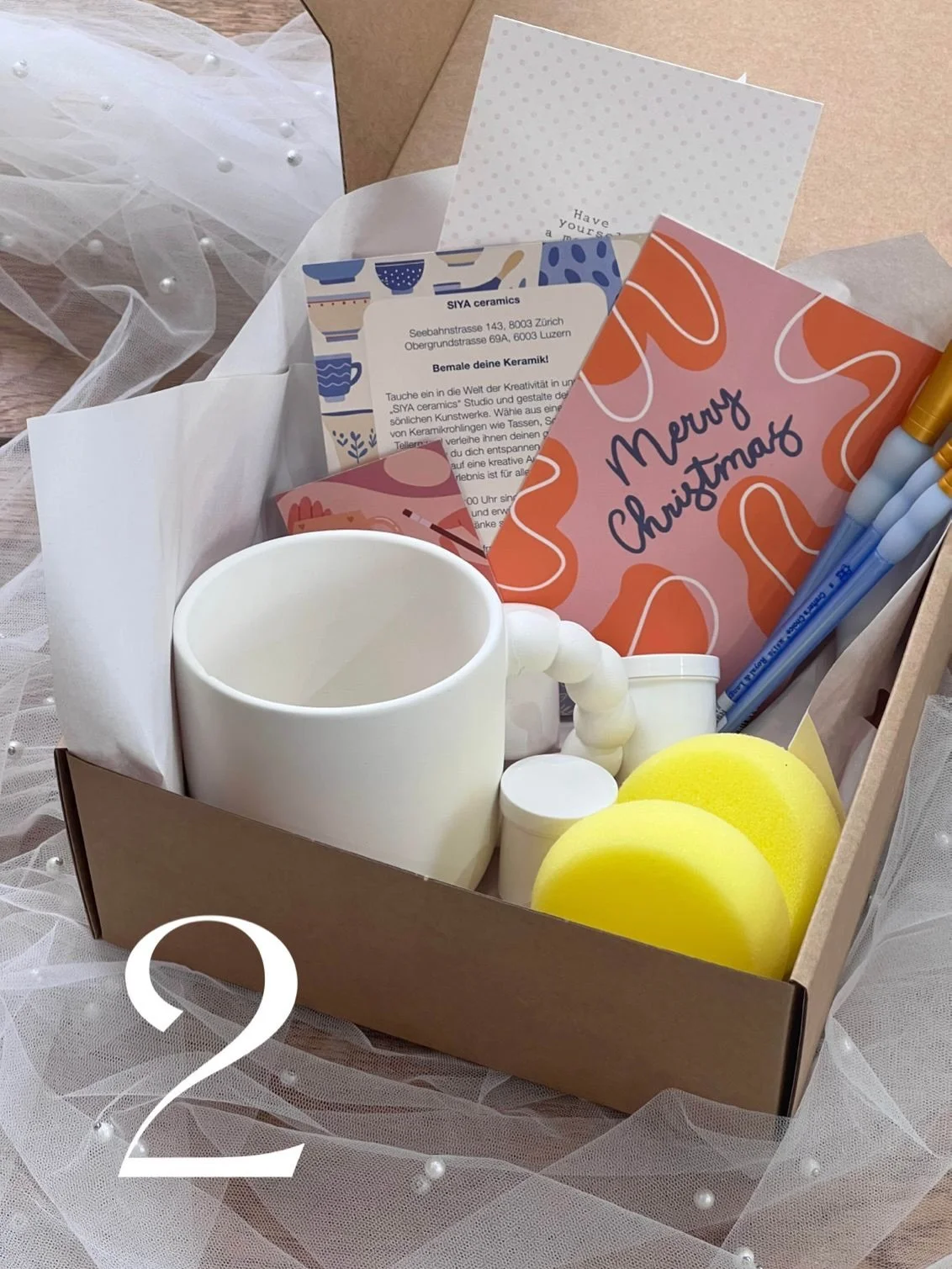 Adventskalender Verlosung: 
T&uuml;rchen 2 ✨

Heute startet unser Adventskalender Verlosung mit einem ganz besonderen Geschenk 💕

Gewinne ein Weihnachts-Keramixbox To Go - perfekt f&uuml;r eine kreative Auszeit zuhause oder zum Verschenken 🎁

So ni