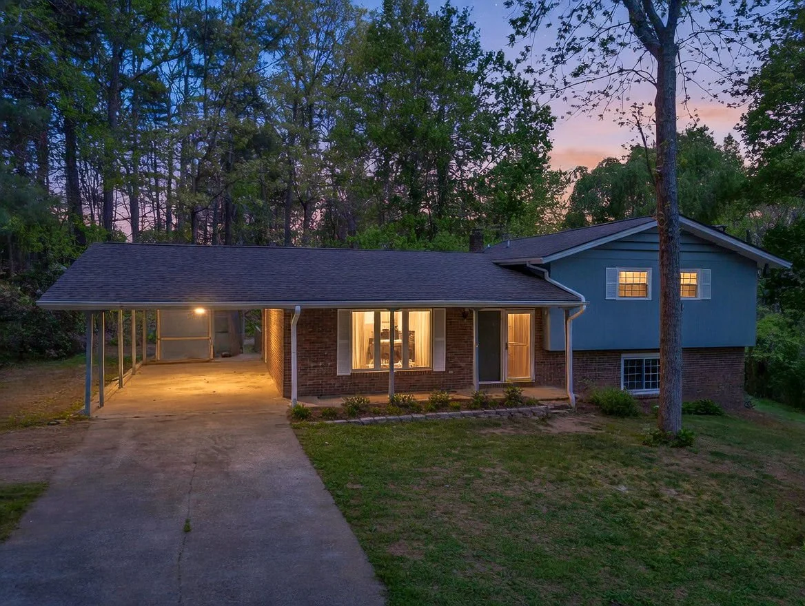 1-web-or-mls-678-firefly-ln.jpg