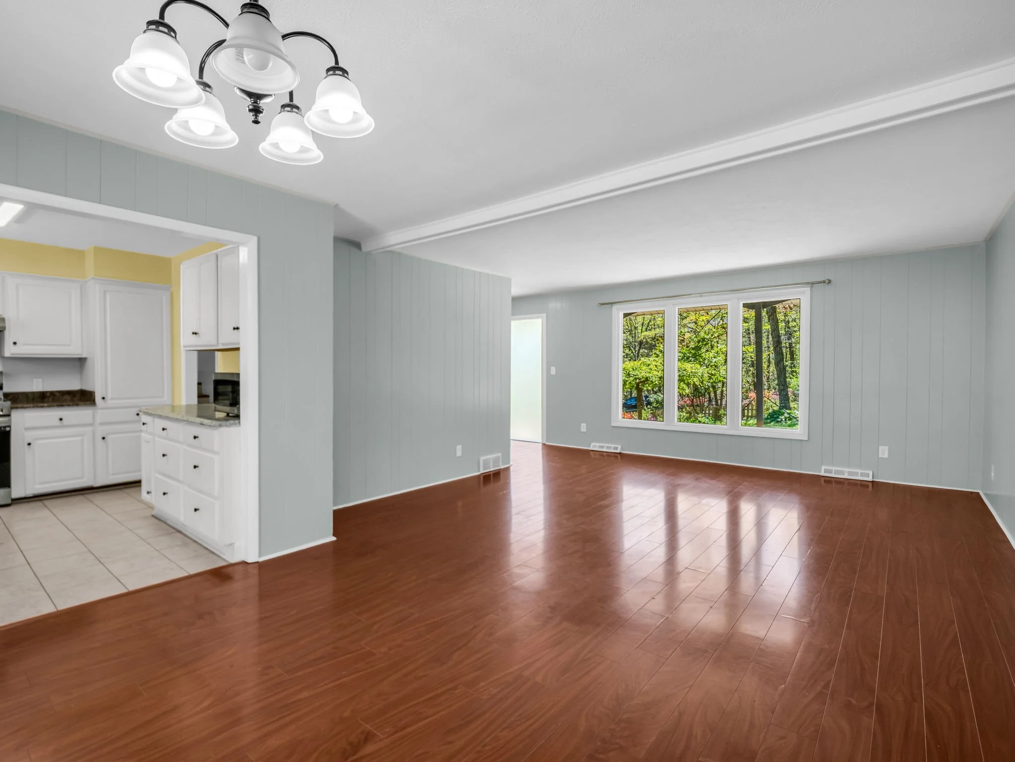 23-web-or-mls-678-firefly-ln.jpg