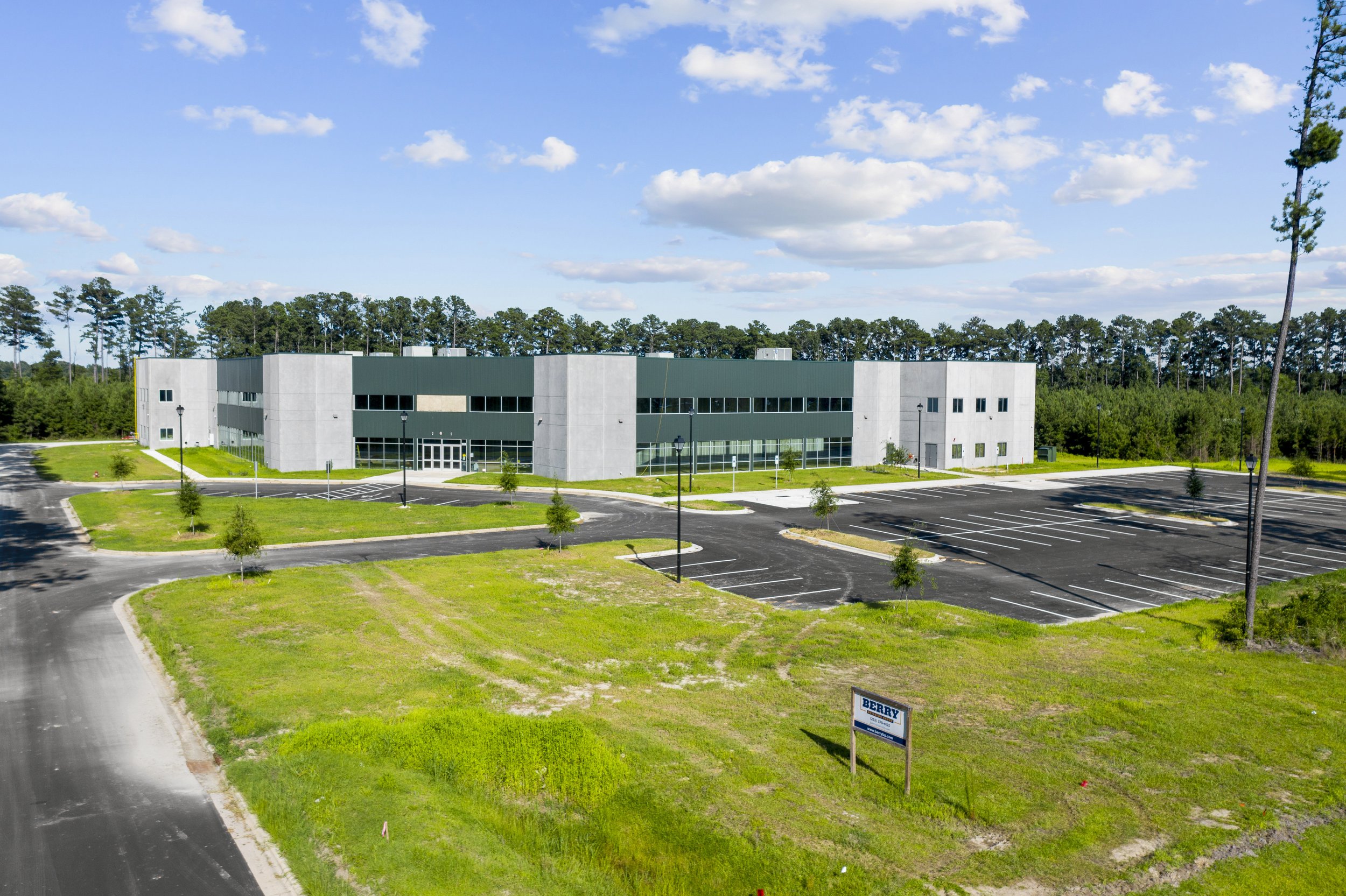 19_Finish Exterior_Credit Bryan Quintard Lucas Harrison.jpg