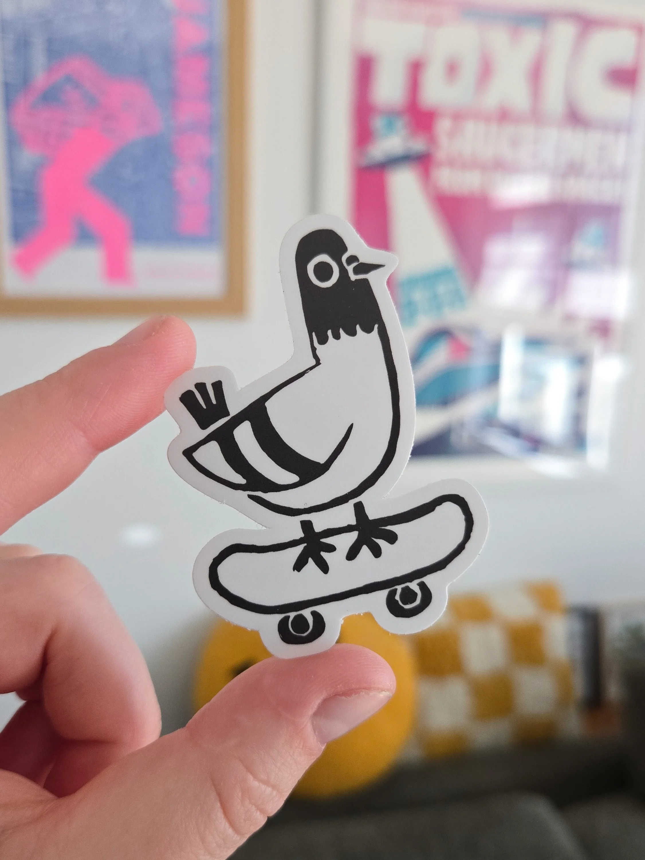 SP_Sunny_Skatepigeon.jpg
