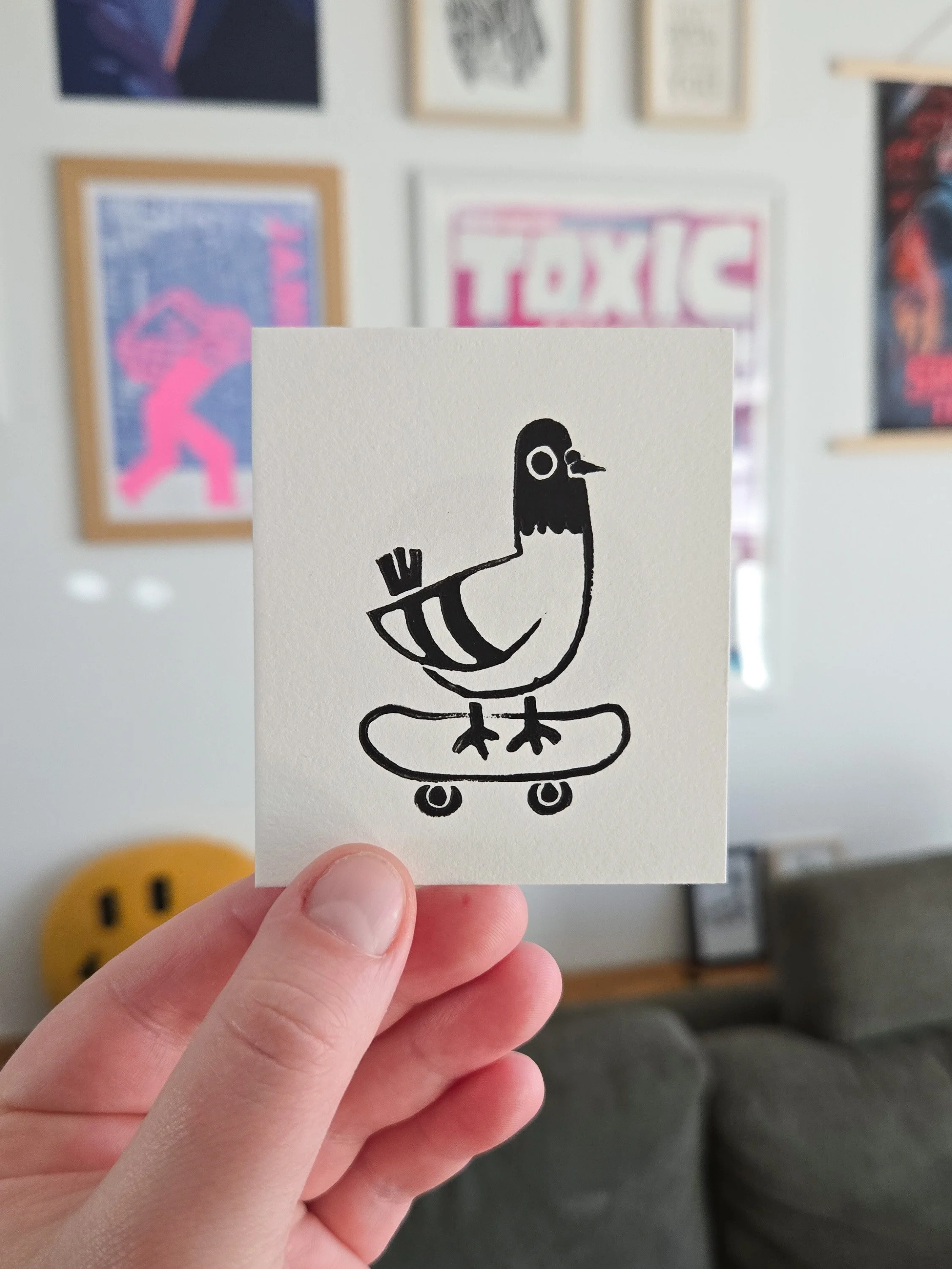 Linoprint_skatepigeon.jpg
