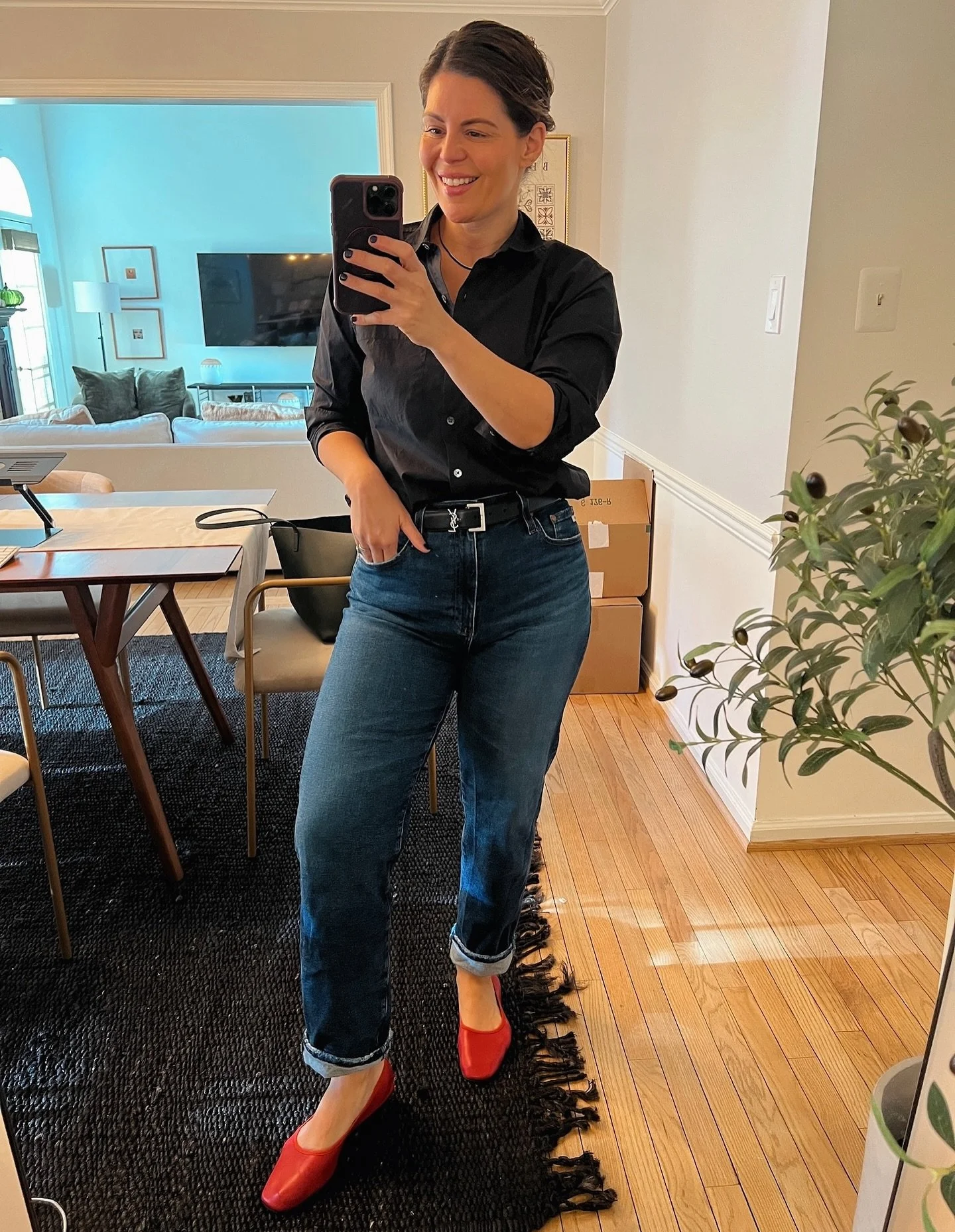 You know that feeling when you&rsquo;re staring at a full closet but somehow still can&rsquo;t find anything to wear? That&rsquo;s exactly what my &ldquo;Closet Clean Out &amp; Edit&rdquo; is designed to fix.

During a Closet Clean Out &amp; Edit, we