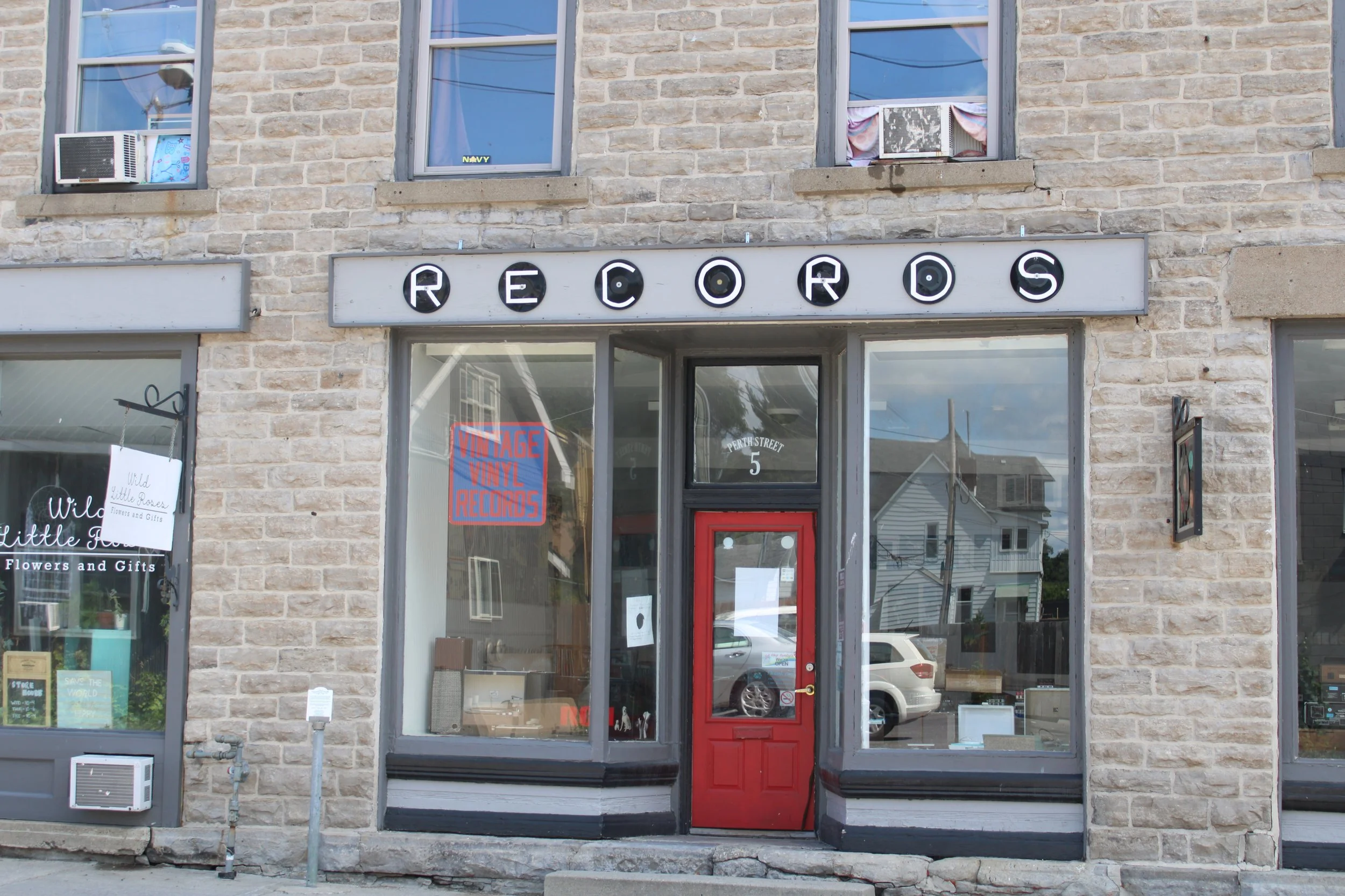 Grizzly's Records