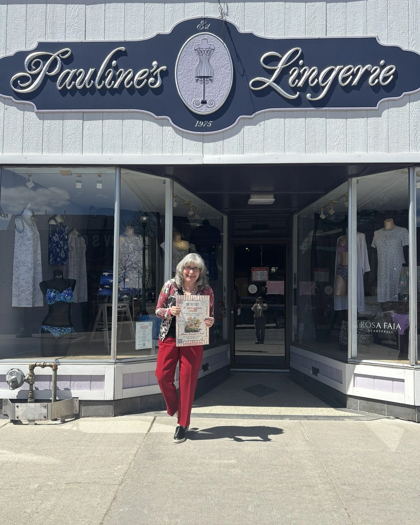 Shop the Street: A Springtime Stroll Spotlight! 🌸

Get ready to shop amazing deals and discover local favourites in Downtown Brockville on May 23rd during Shop the Street: A Springtime Stroll!

Be sure to stop by @paulineslingerie at 156 King St. W 