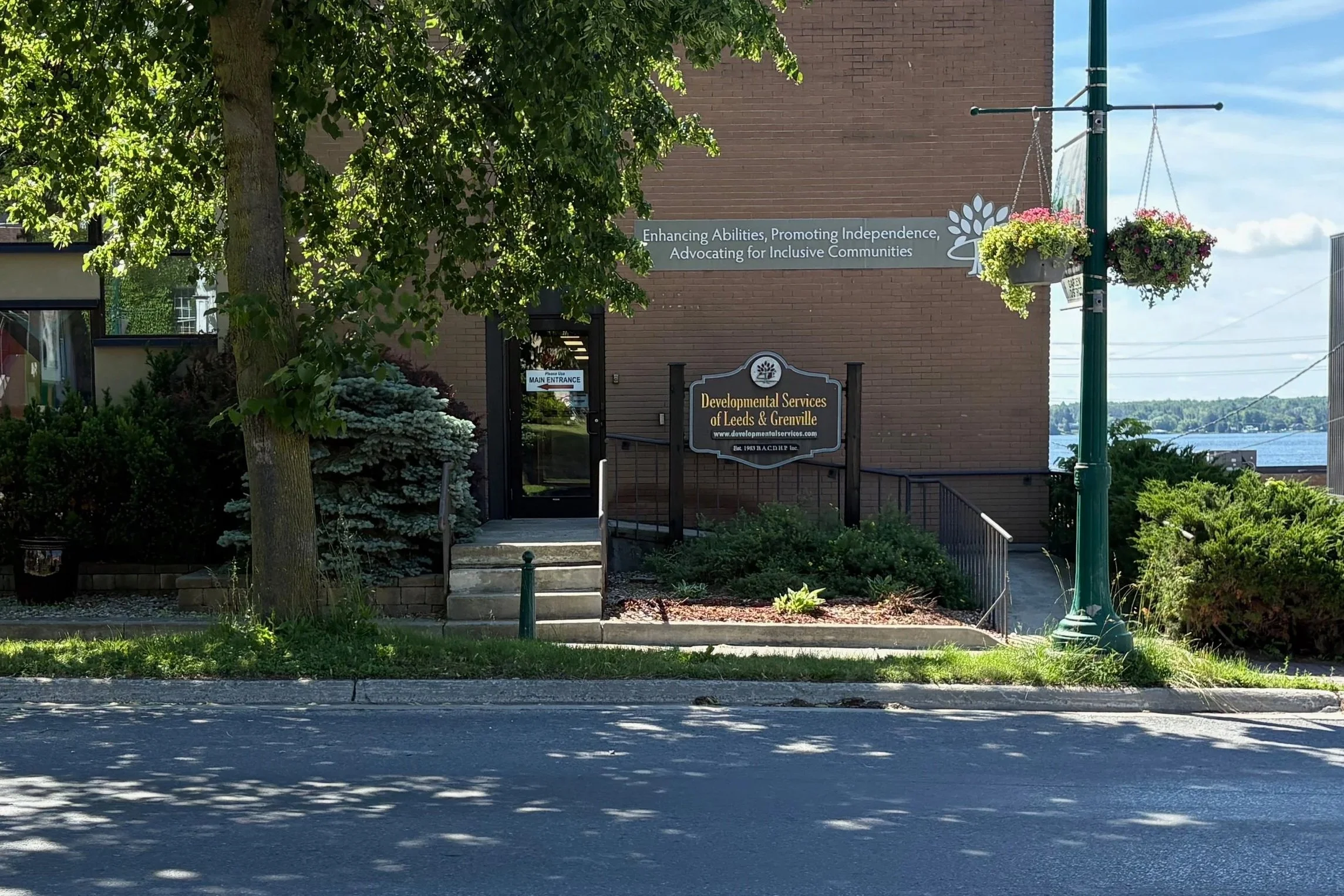 Developmental Services of Leeds and Grenville