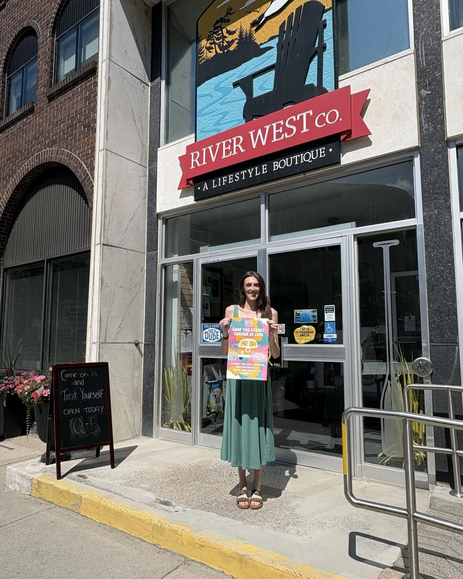 Shop the Street: Summer of Love Spotlight 🌸

Shop the Street: Summer of Love is coming to Downtown Brockville on Saturday, July 11th, 10am-3pm!

Spend the day enjoying shopping, live music presented by Aaron's MILL, delicious food, a classic car sho