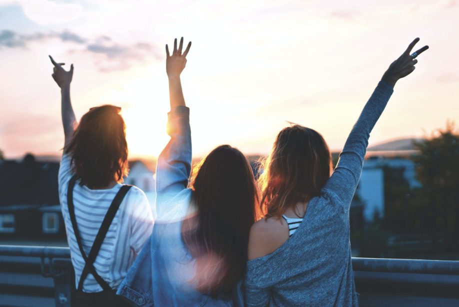 How to Keep Relationships Strong in College: The GIVE Skill