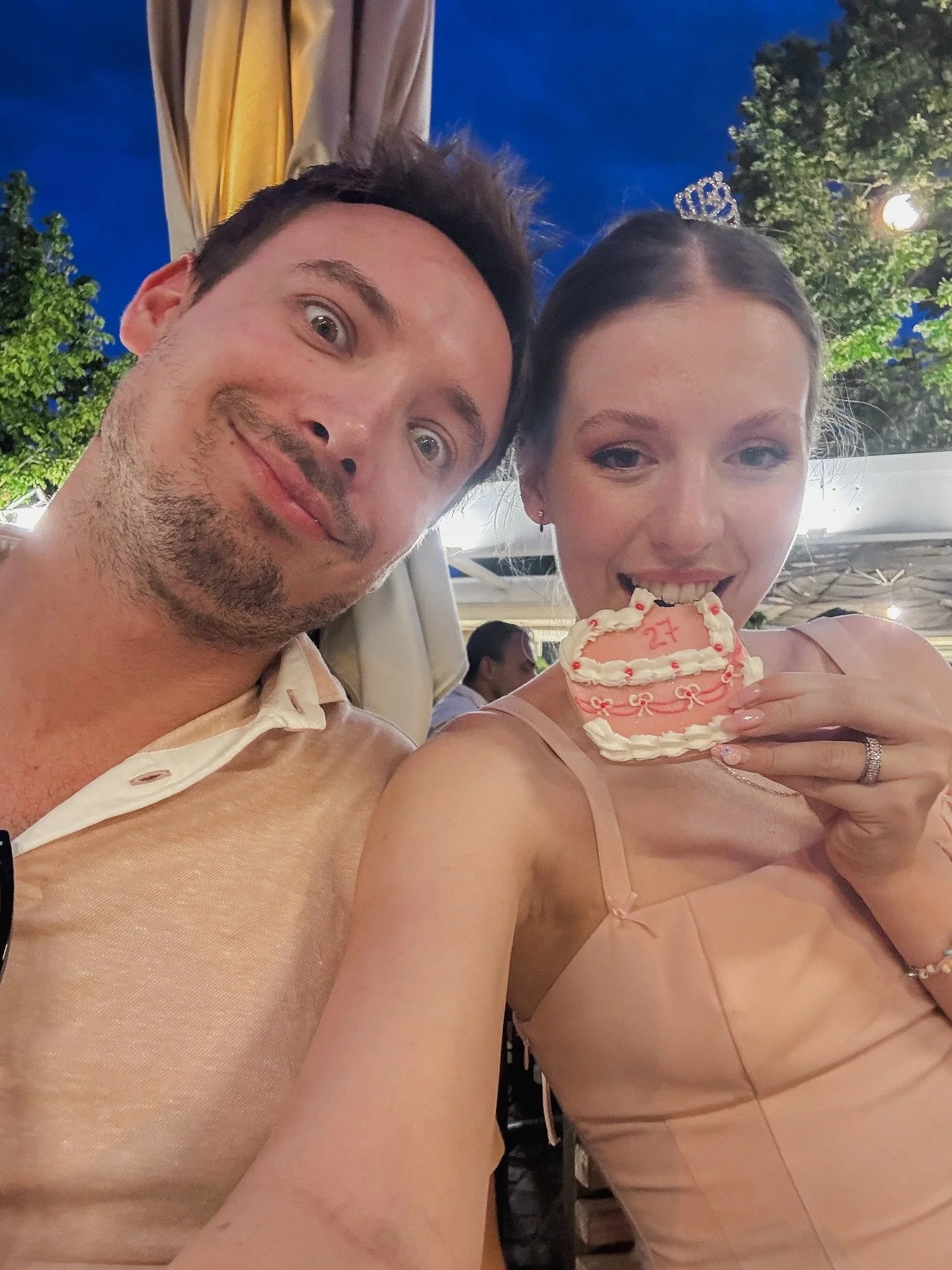This post is coming so late but here it is 🙏🏻&hearts;️ 

This is a recap of my birthday back in July ✨ what can I say 🥹 I have the most amazing family here in Rimini 🇮🇹 you guys are awesome! 

My birthday is one of the best day every year becaus