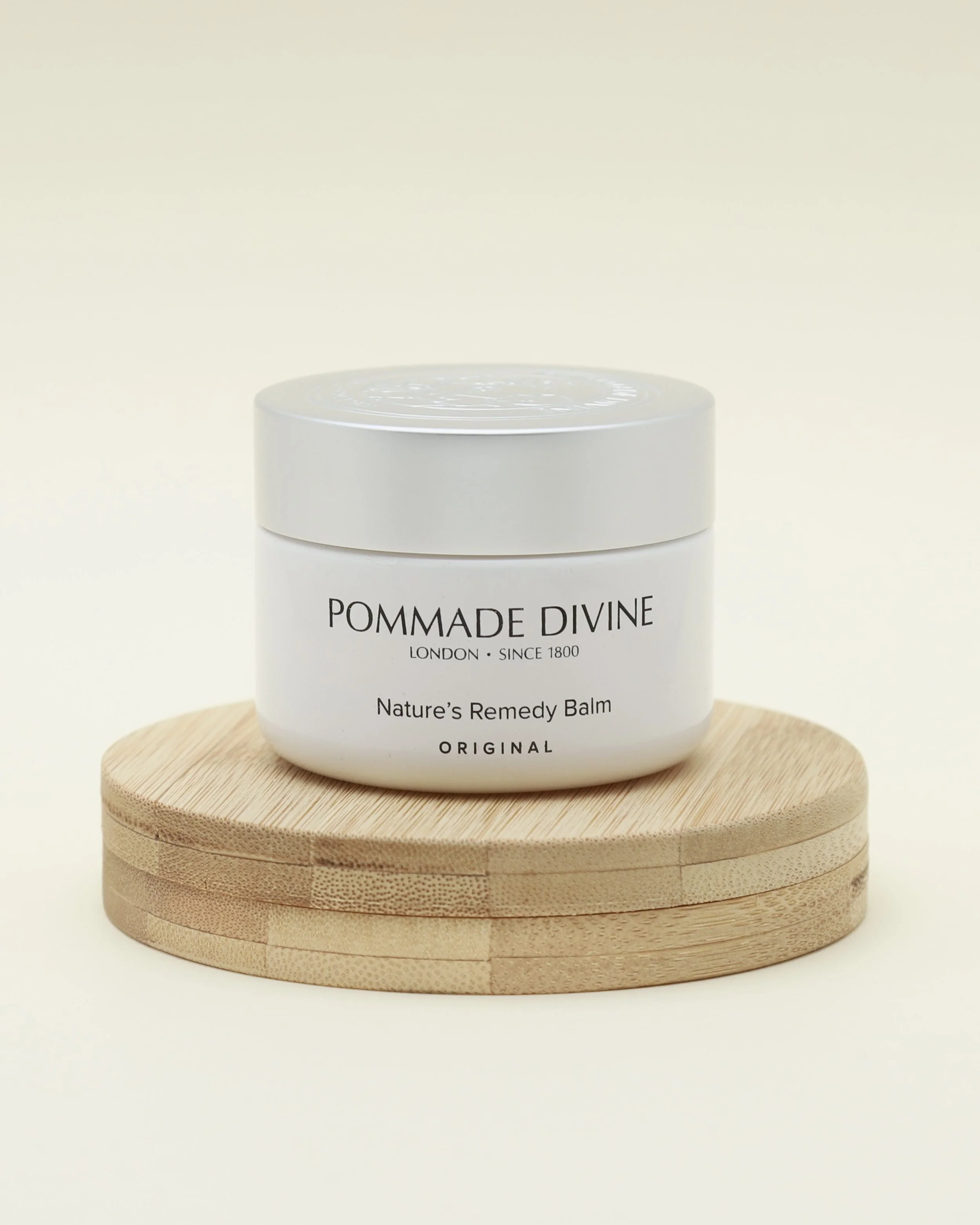 Pommade Divine Posts 2.jpg