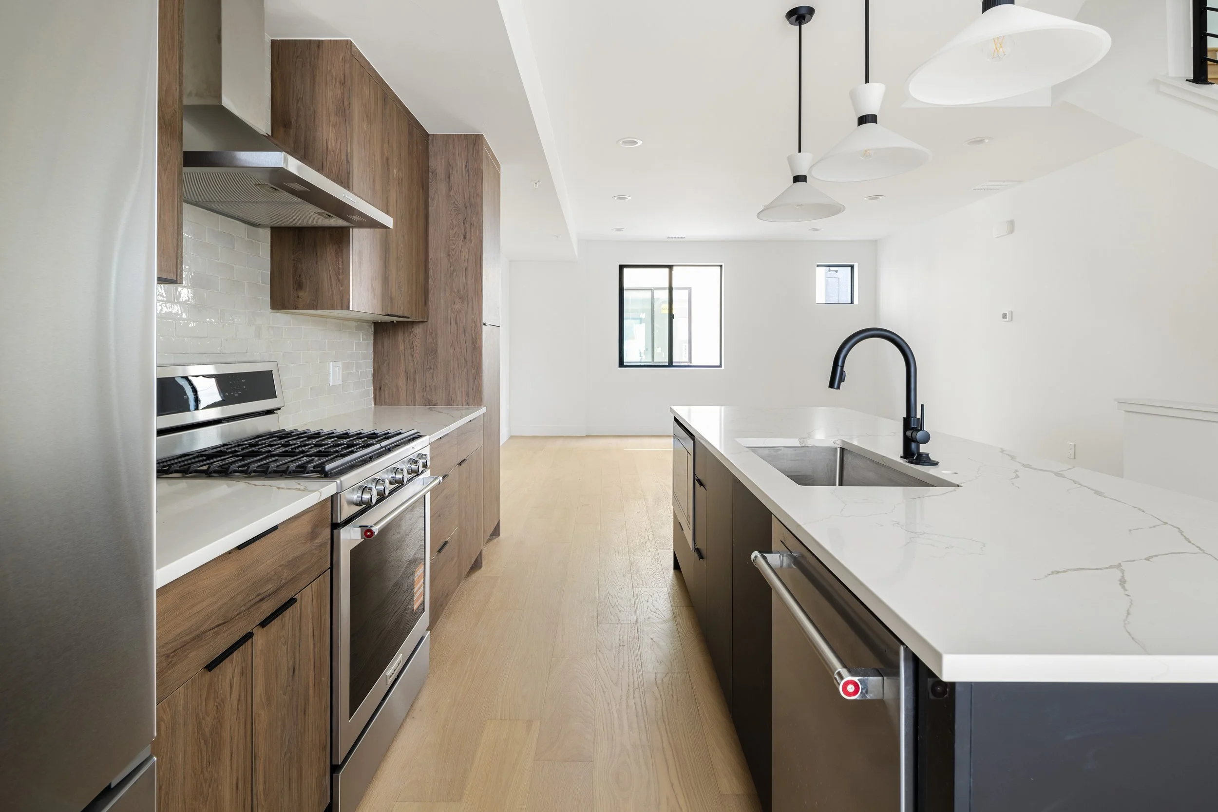 4509 Tennyson-32.jpg