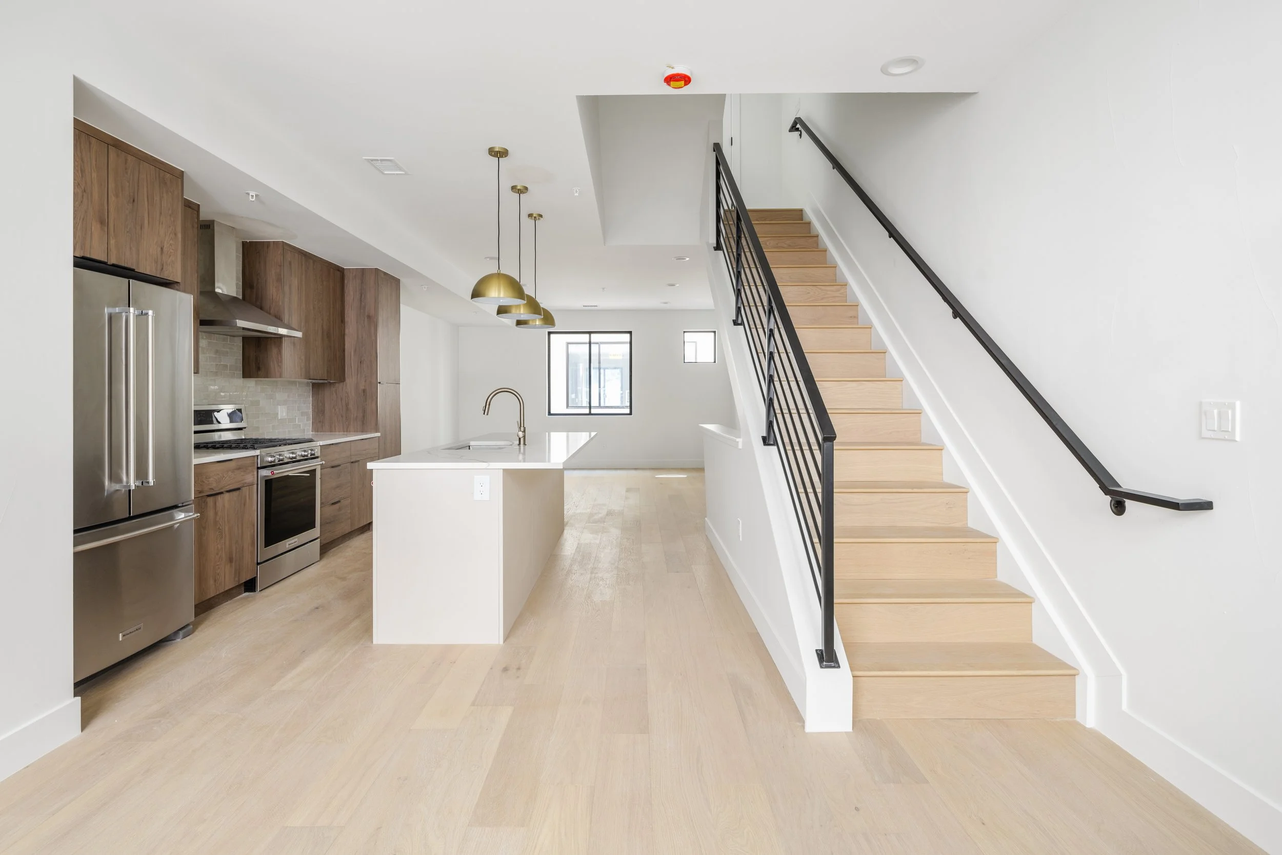 4509 Tennyson-11.jpg