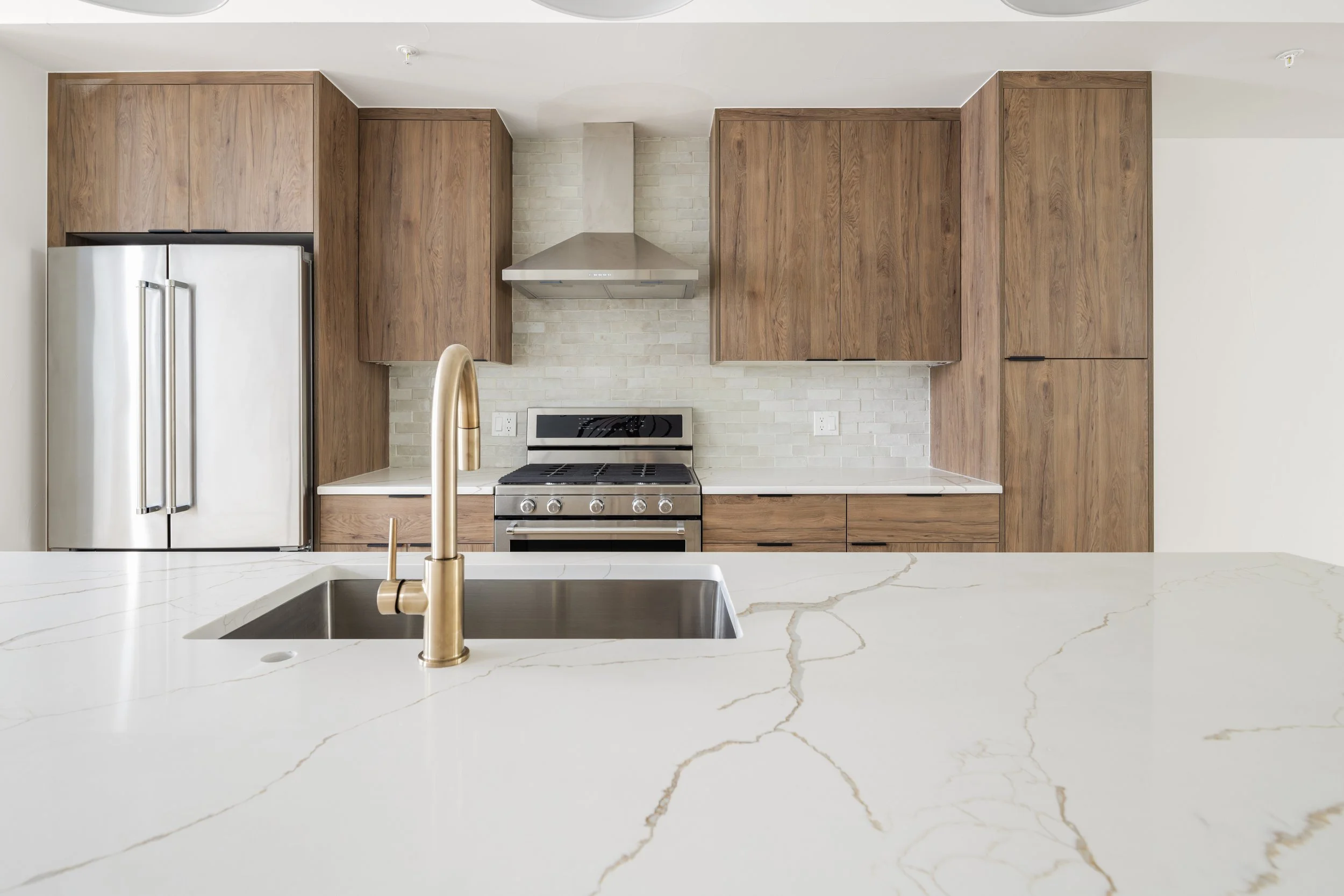 4509 Tennyson-10.jpg