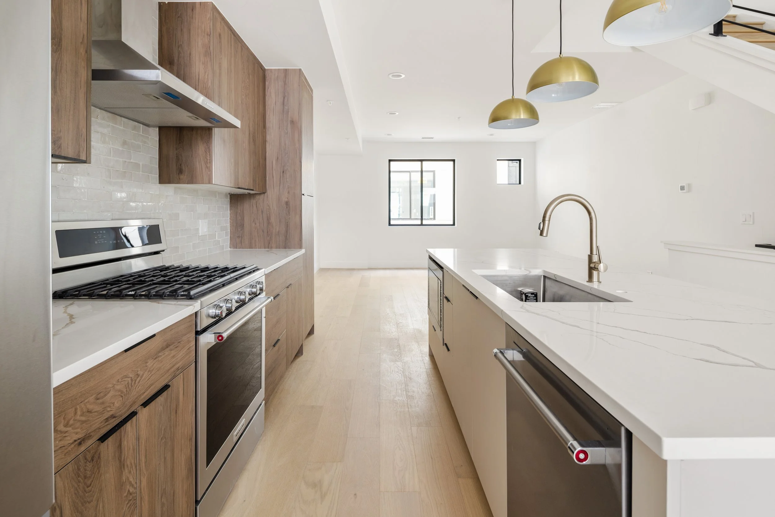 4509 Tennyson-12.jpg