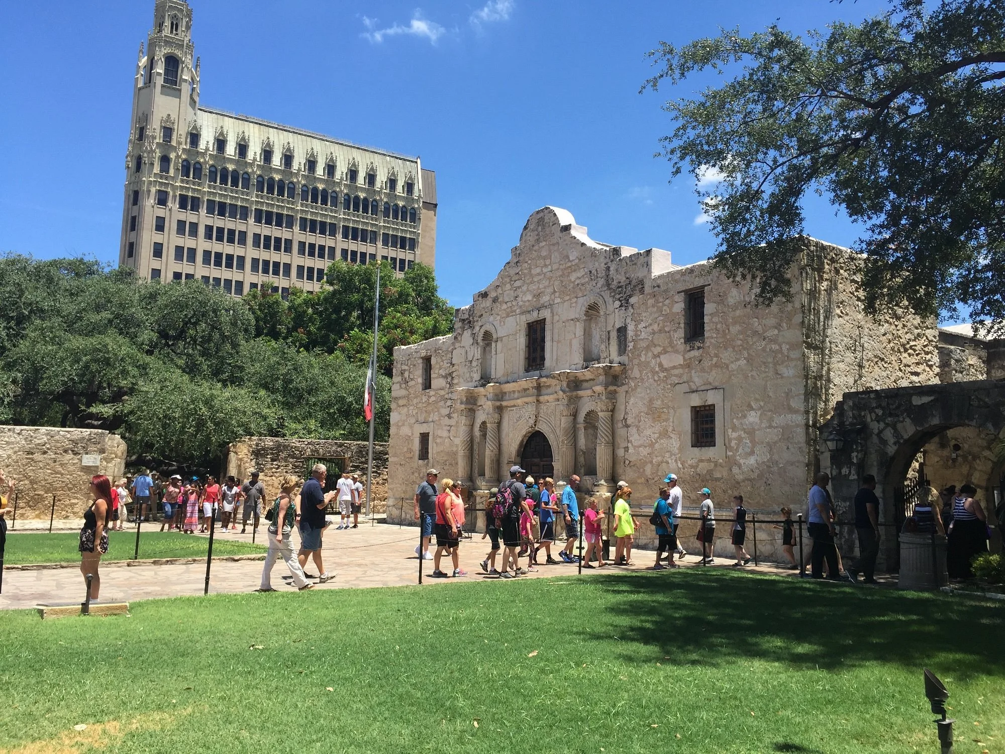 DEEP IN THE HEART OF TEXAS HISTORY:           A San Antonio Journey Beyond the Alamo