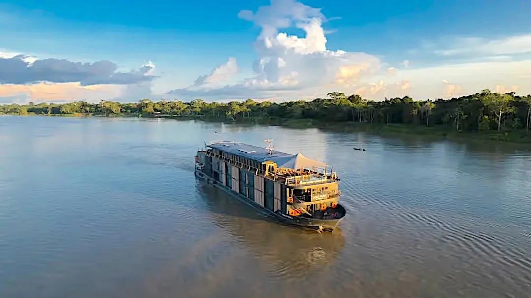 NAVIGATING THE AMAZON: From the Luxury of Aqua Nera to the Legacy of the Braniff Boatel