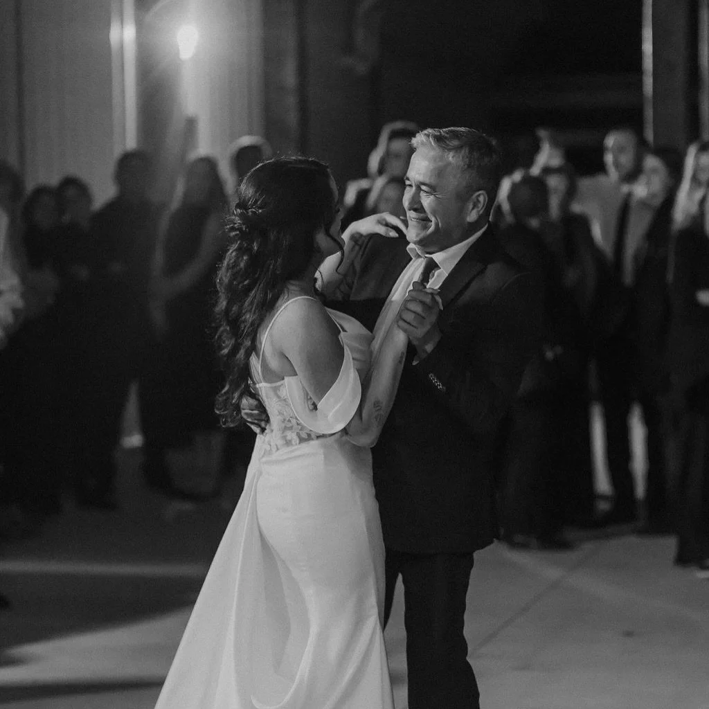 Father - Daughter moments are always some of the sweetest to watch 

From a first look with your dad, to dancing with him, we love to see all the special bonds between families 

Venue: @tangledrootsyeg 
Photographer: @meghandinizphoto 
Coordinator: 