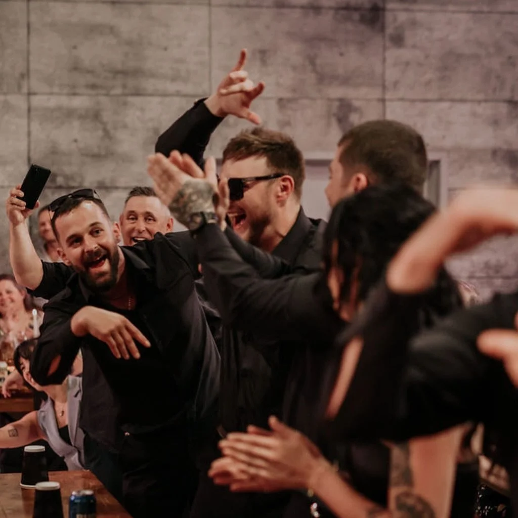 Looking for a fun way to kick off your reception? How about a game of flip cup 

This group set the vibe for the rest of the night with this game 

Venue: @tangledrootsyeg 
Coordinator: @yday_wedding 
Photographer: @karlyfordphoto 
Videographer: @gm_