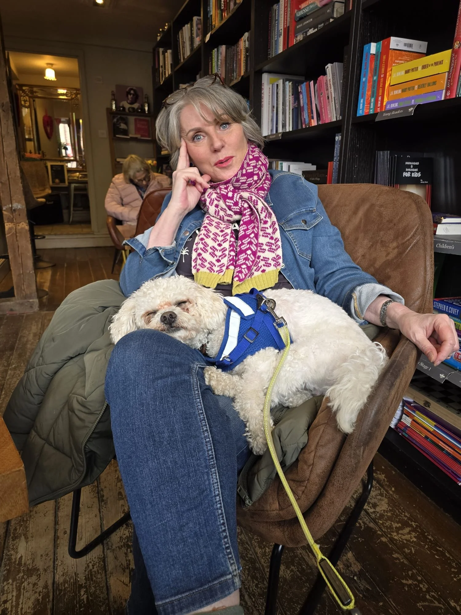 Rumblebees Bookshop and Cafe - Felsted Village