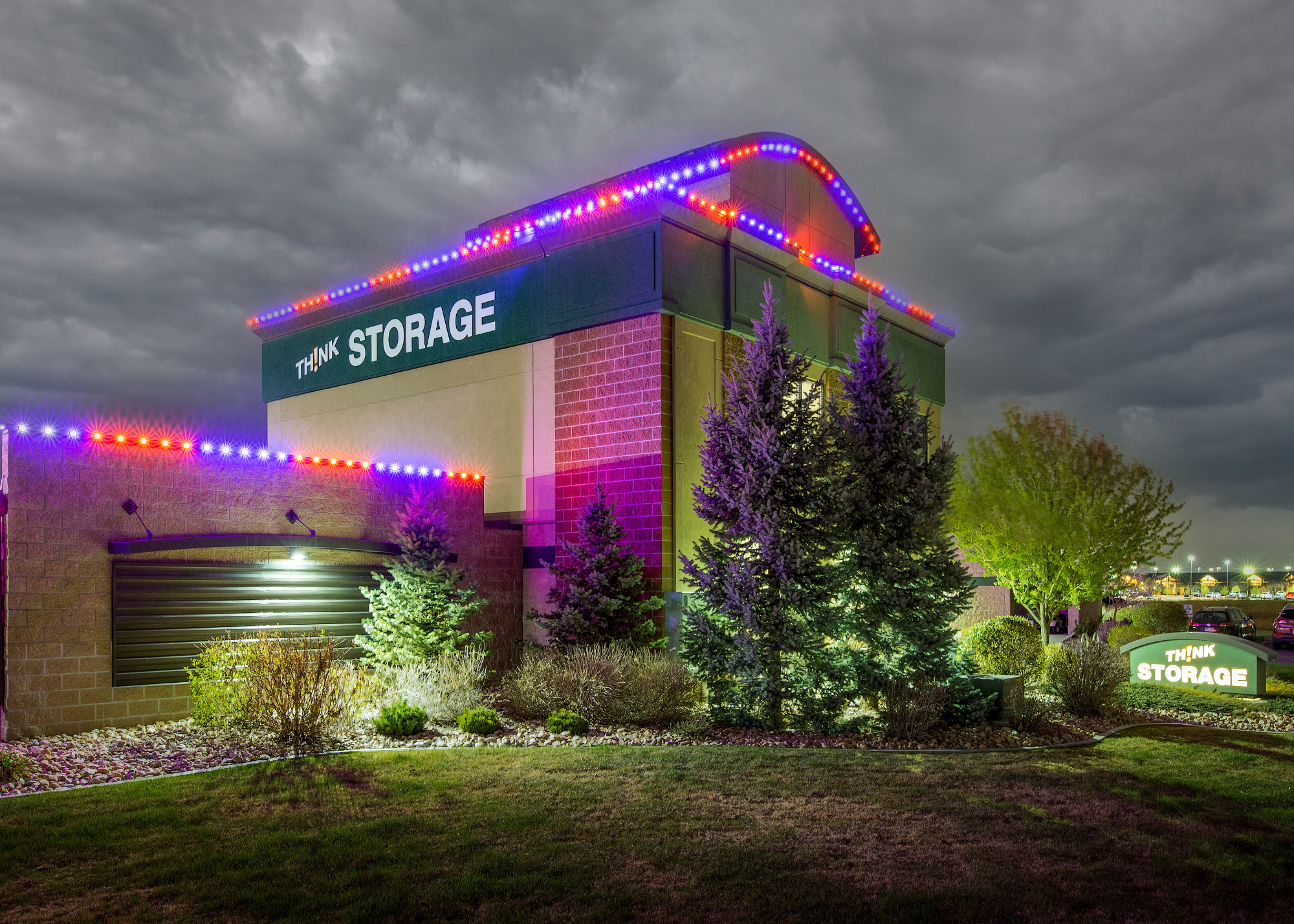 Commercial permanent outdoor lighting