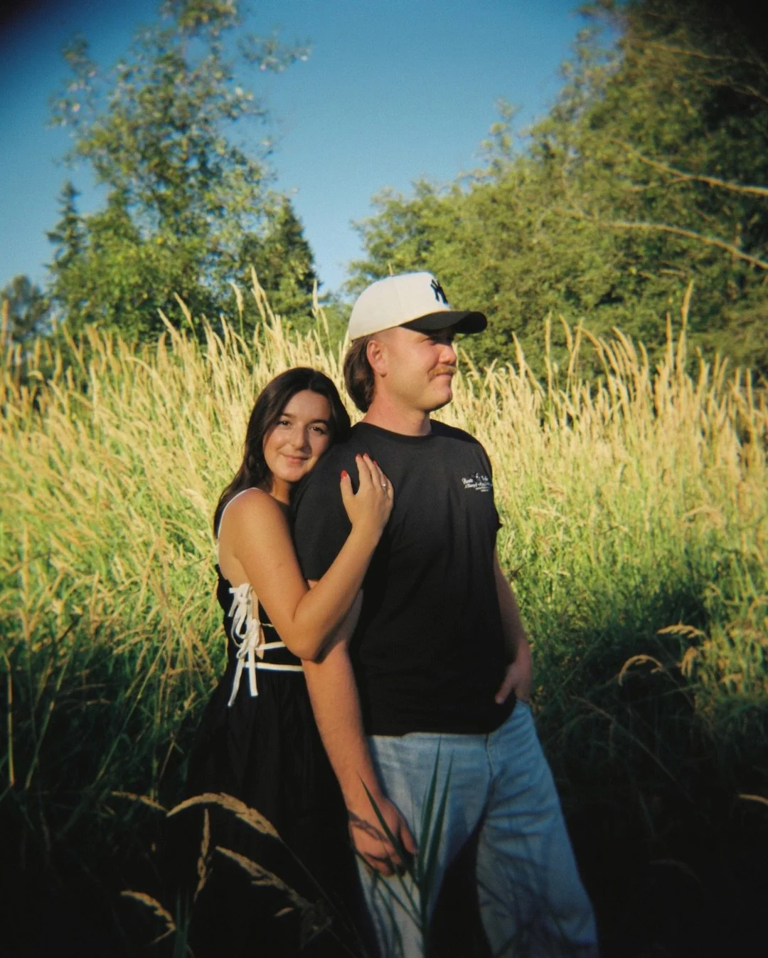 one of my favourite sessions from last year ❤️&zwj;🔥 a little bit of everything for Paris &amp; Kirk - 35mm, medium format, and digital + some Tyler Childers on the way home