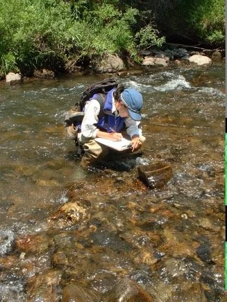 Andrea with Baetis eggs 2002.jpg