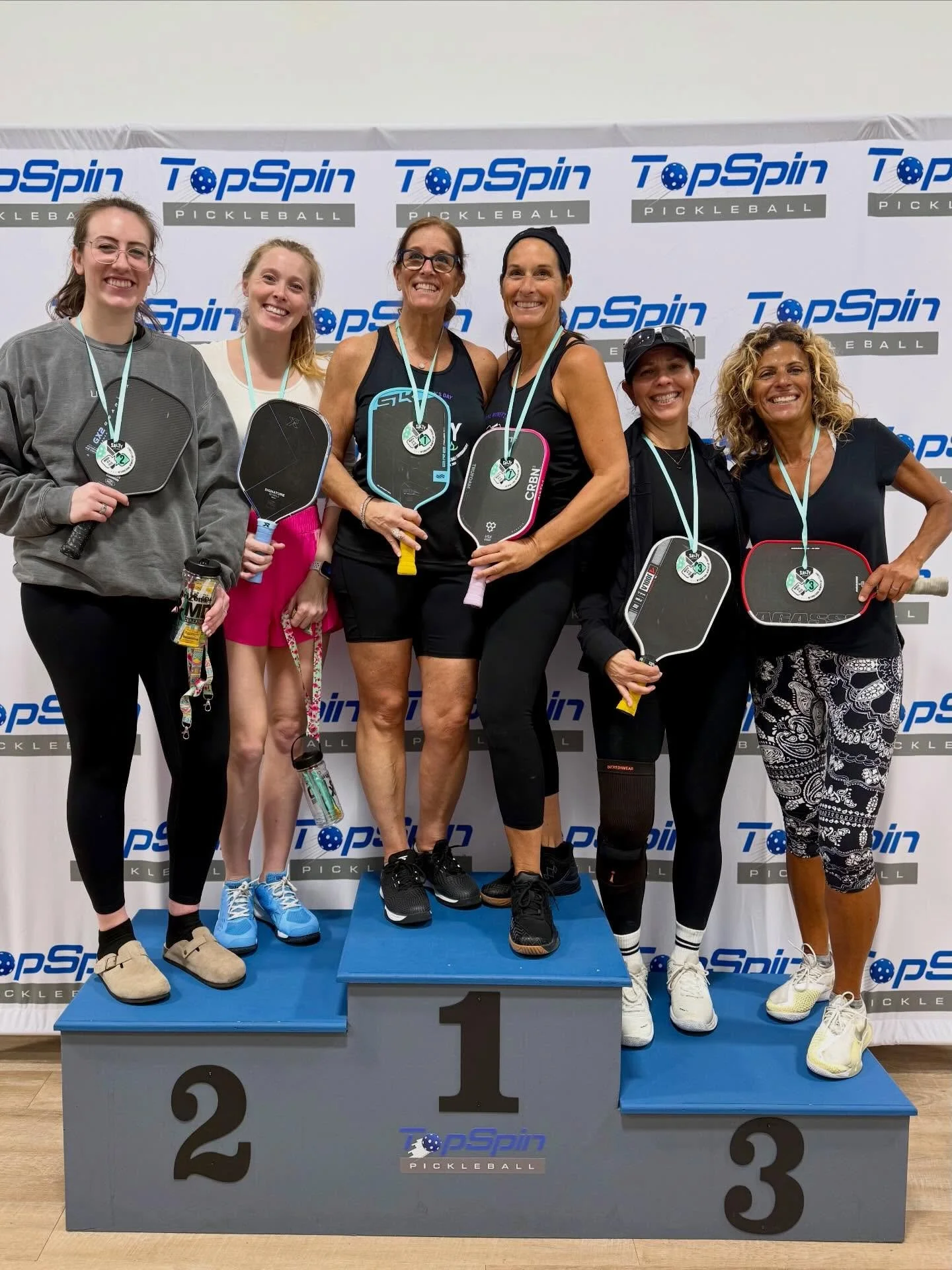 What a happy International Women&rsquo;s Day it was!!! 72 women getting paired randomly to play pickleball! It was uplifting, inspiring and electric!! Thank you to everyone who showed up and left it all on the court!! 🧂🥒🏓🔥

#internationalwomensda