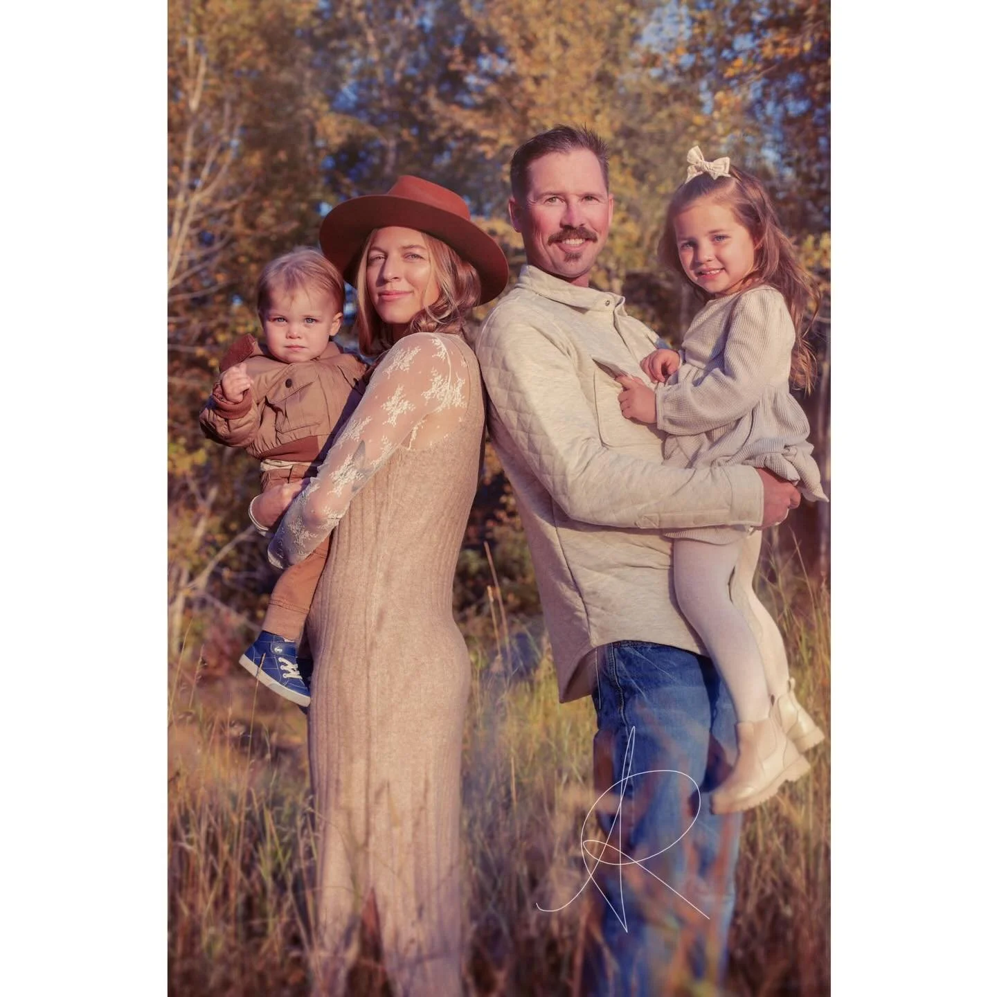 🍂 The Fletcher Family 🍂