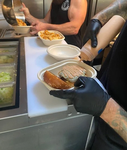 SAUCE BURG.jpg