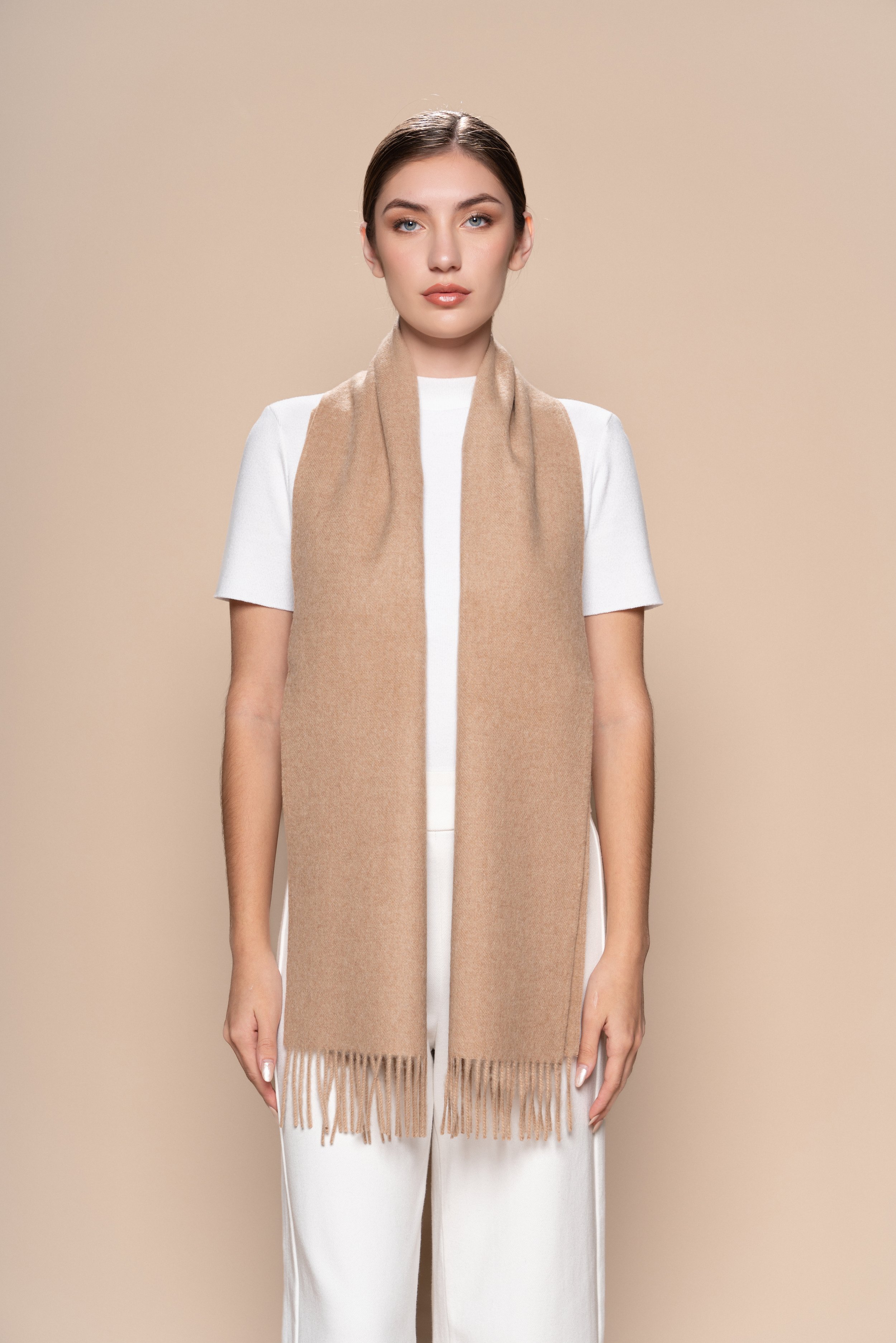 Undyed classic scarf