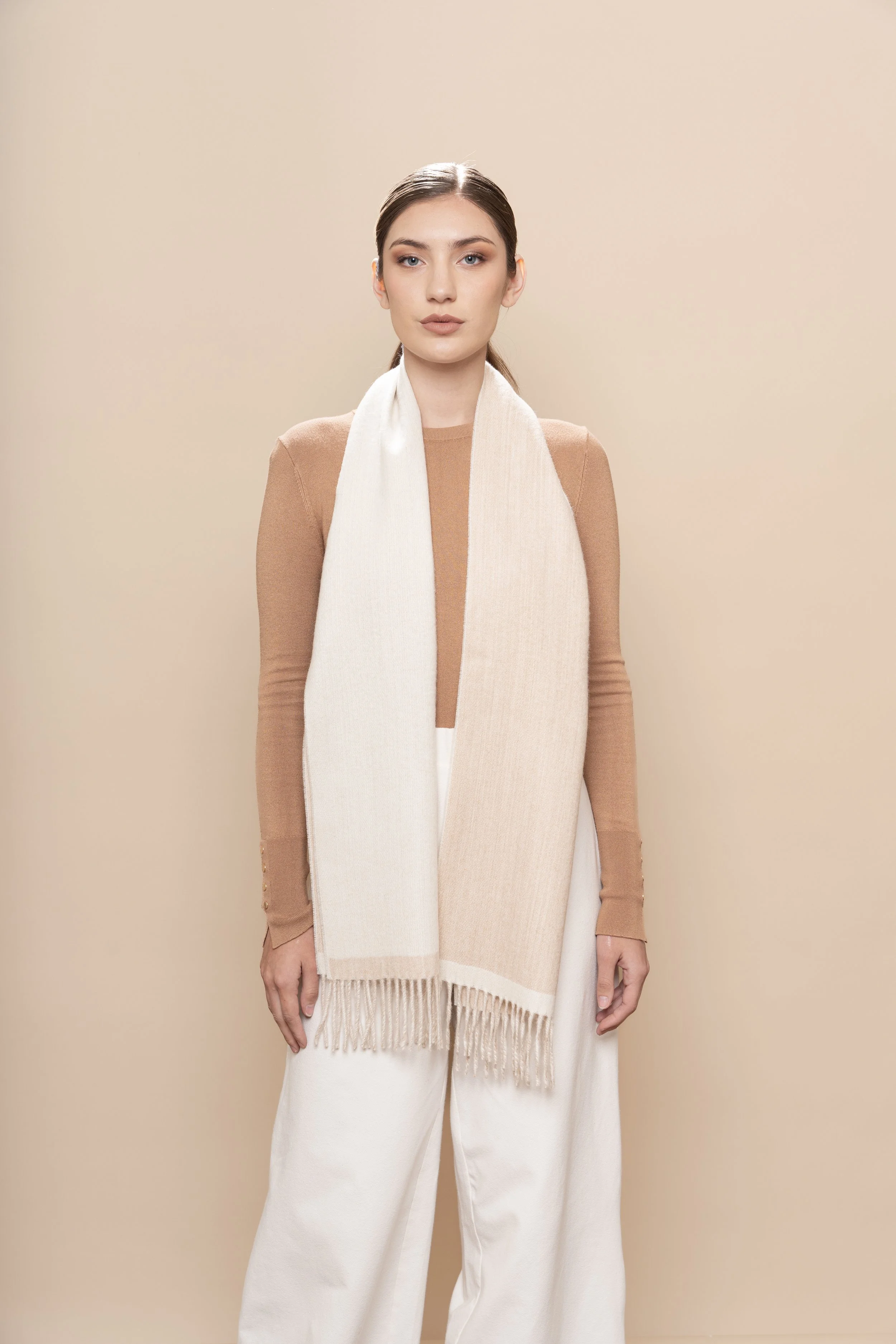 Undyed double face scarf