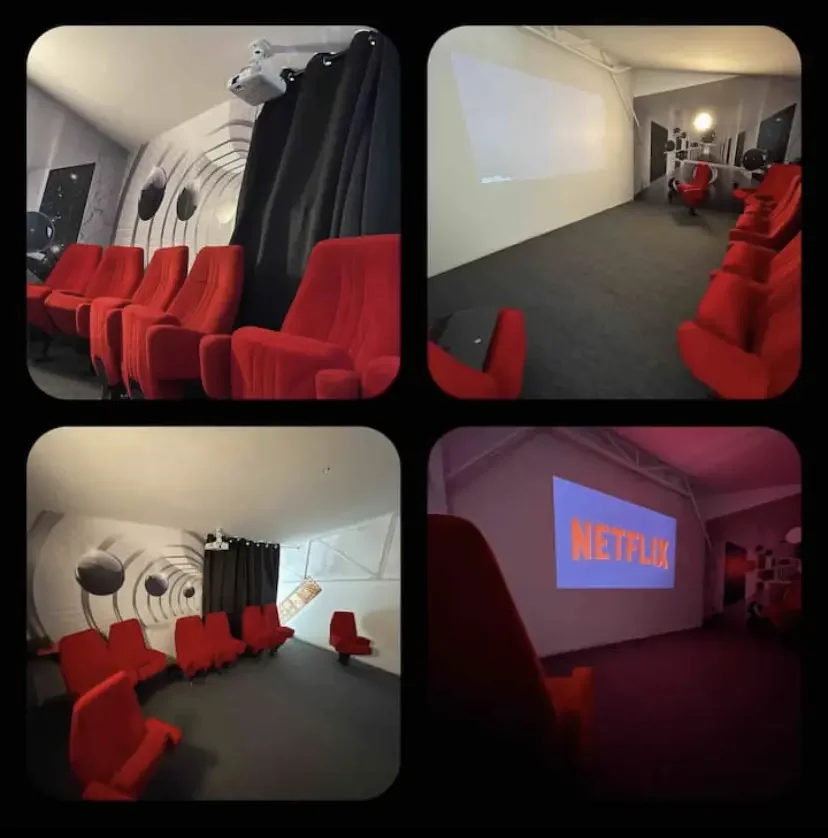 5-salle-de-cinema-dans-la-salle-de-reunion.webp