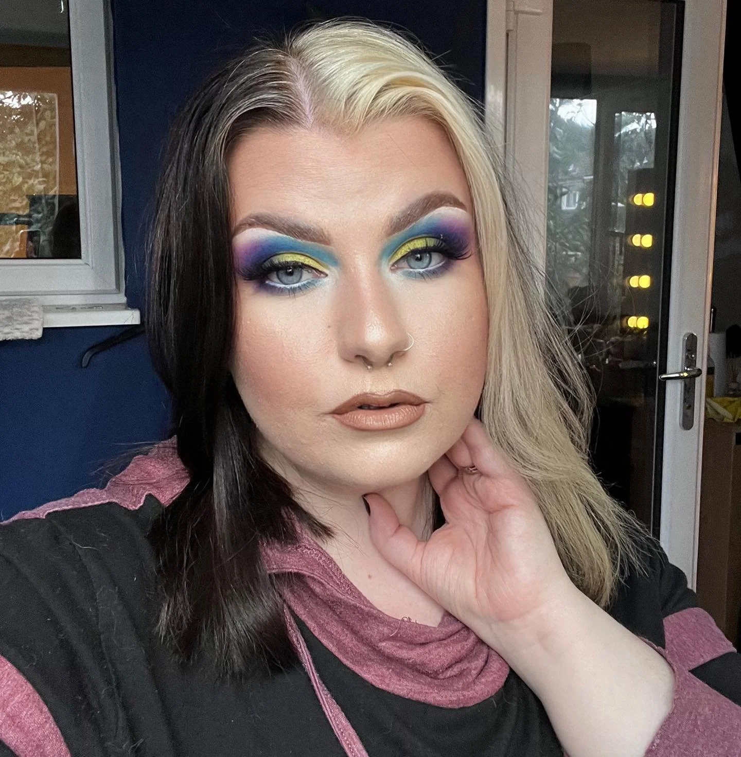 🍭🍭🍭🍭
𝙱𝚛𝚘𝚠𝚜:
@pears_anz Transparent Amber soap
@anastasiabeverlyhills Duo brow powder in Medium brown
𝙴𝚢𝚎𝚜:
@plouise_makeup_academy Base in Rumour 0.5
@bperfectcosmetics Carnival XL Pro palette & Love Tahiti palette
@tartecosmetic