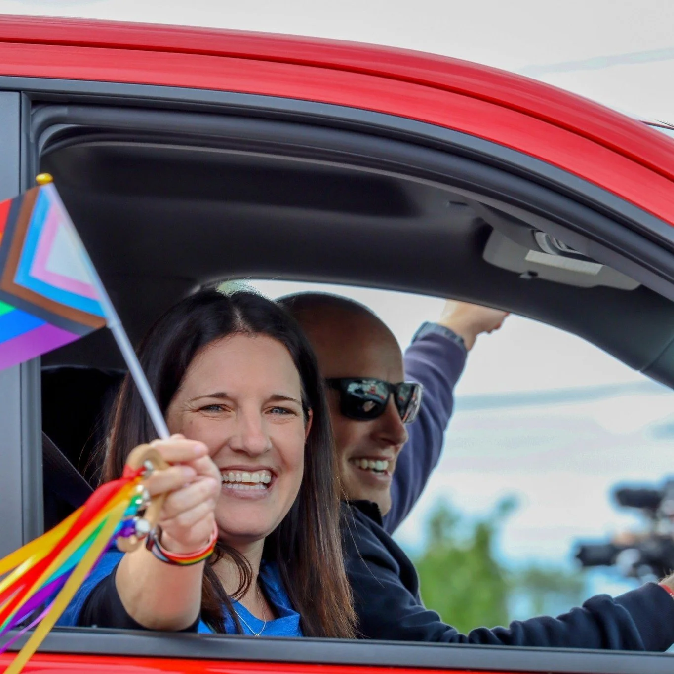 Snohomish Pride Parade &amp; Market is THIS WEEKEND! 🌈✨

Join us this Saturday as we celebrate Pride with an amazing parade, local vendors, community groups, music, art, and so much more!

🎉 Parade begins at 10:00 AM
🛍️ Pride Market runs from 10:0