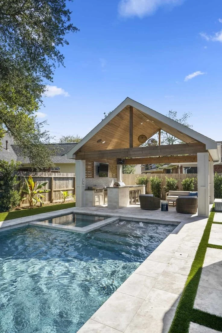 Modern travertine pool deck