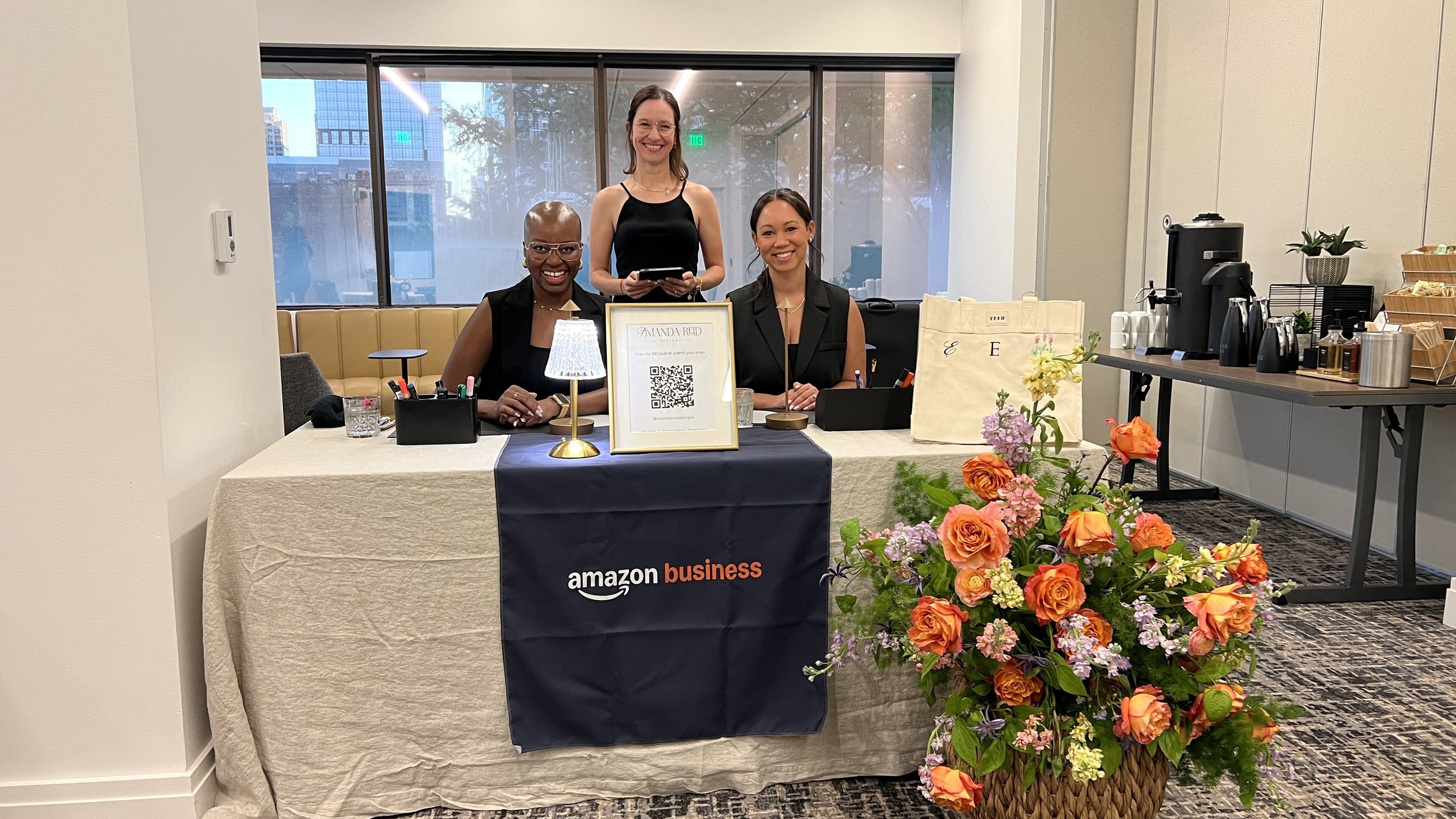 AMAZON BUSINESS - Hand Painted Tote Bags