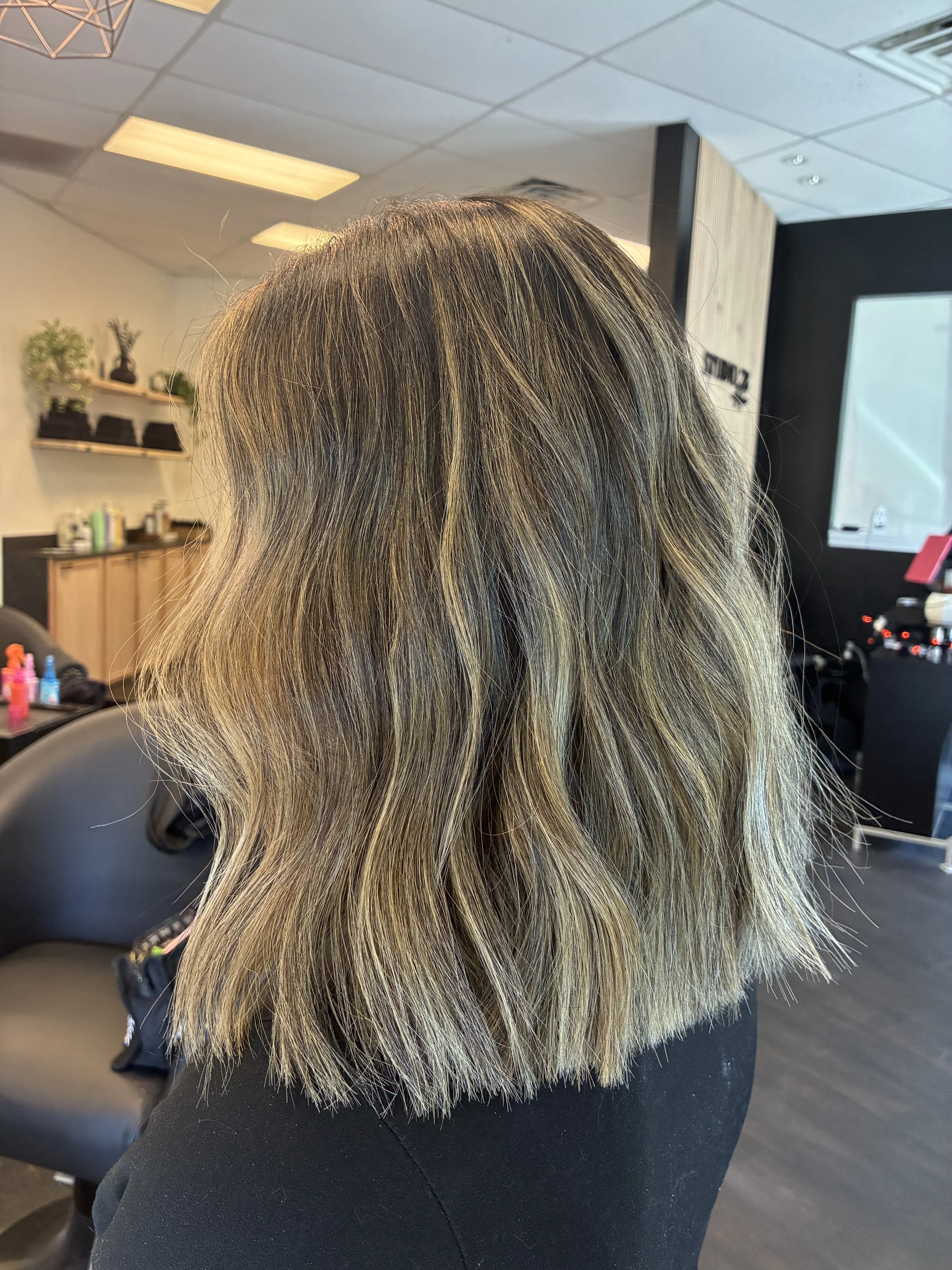 lived in blonde specialist colorist 
