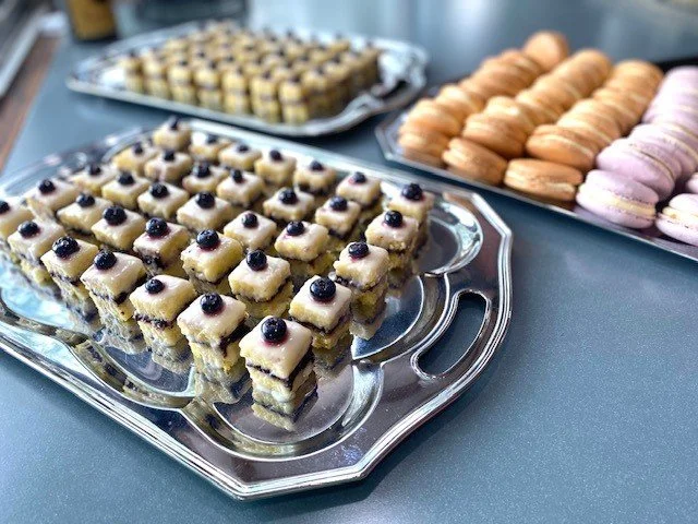 petit fours.jpg