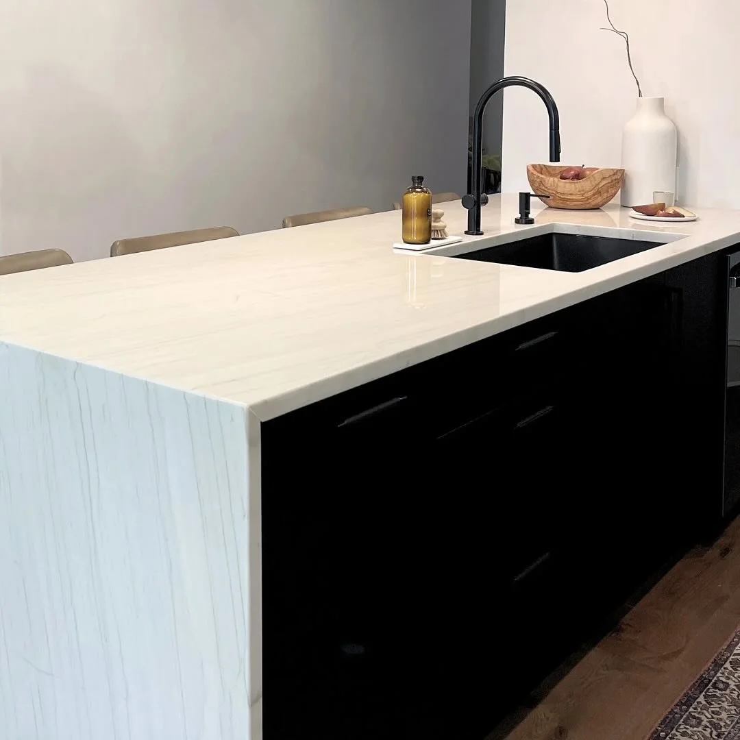 Dear color black, we love you. Some people are afraid of you, but we embrace you 🖤. 

Black was a key color we used to create contrast, drama, and visual interest for Horace&rsquo;s design.  Don&rsquo;t be afraid, swipe to see our favorite black acc