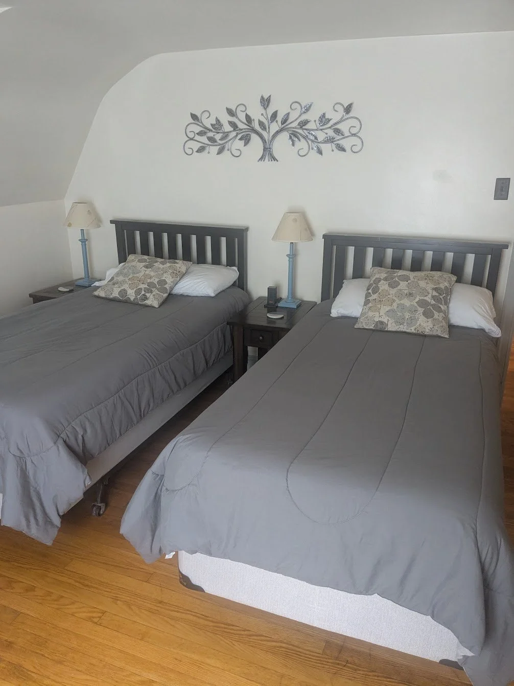 2nd Floor BR #1 - Optional: Split King = 2 Twins