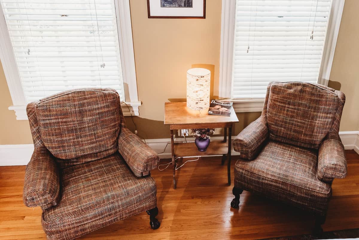 Comfortable reading chairs.