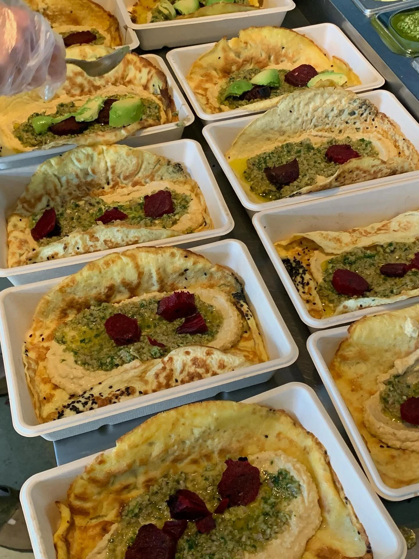 ⭐️CATERING OG STORE BESTILLINGER!⭐️

M&oslash;der, fester, f&oslash;dselsdage... og pludselig st&aring;r du med hele medansvaret. Men bare rolig &ndash; vi har gjort det nemt for dig!🙌🏼

Gr&oslash;n Catering fra Caf&eacute; Fika er lavet til dig, d