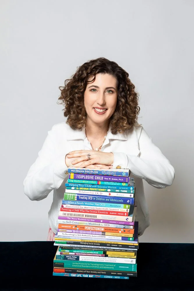 Shauna Pilloff a licensed therapist specializing in OCD, anxiety, and related conditions, working with children, teens, adults, parents, and families