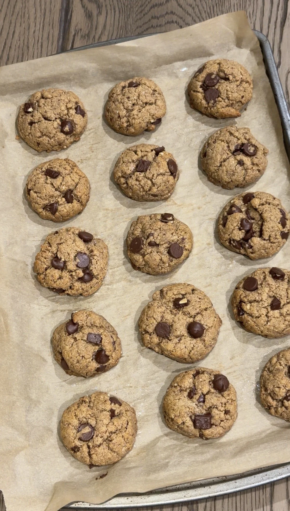 Healthy, hormone friendly cookie recipe for women over 40. Healthy party favor ideas. Top menopause dietitian in Phoenix, Sedona, Cottonwood, Prescott, Williams, Flagstaff, Scottsdale, Queen Creek, Arizona.