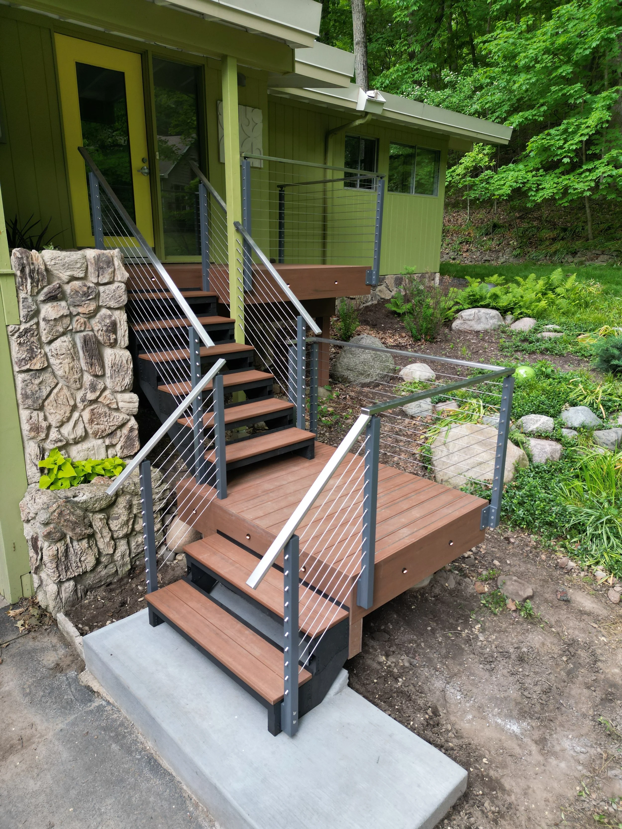 outdoor-renovation-company-walters-woodworking-peoria-illinois19.JPG