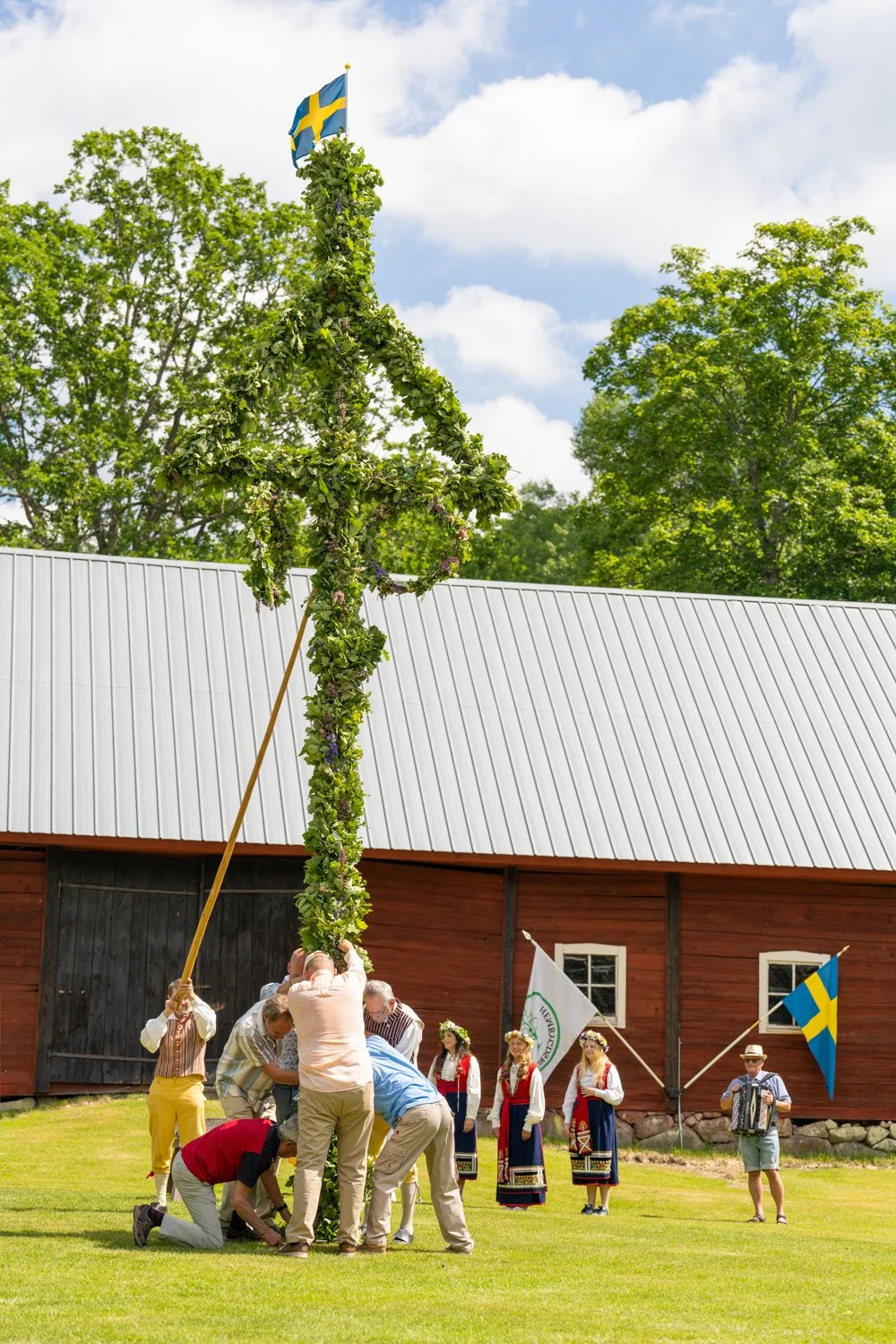 Midsommar2026_11_small.jpg