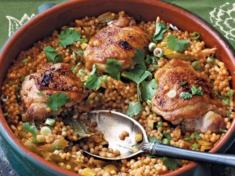 Crispy garlic & herb chicken bowl